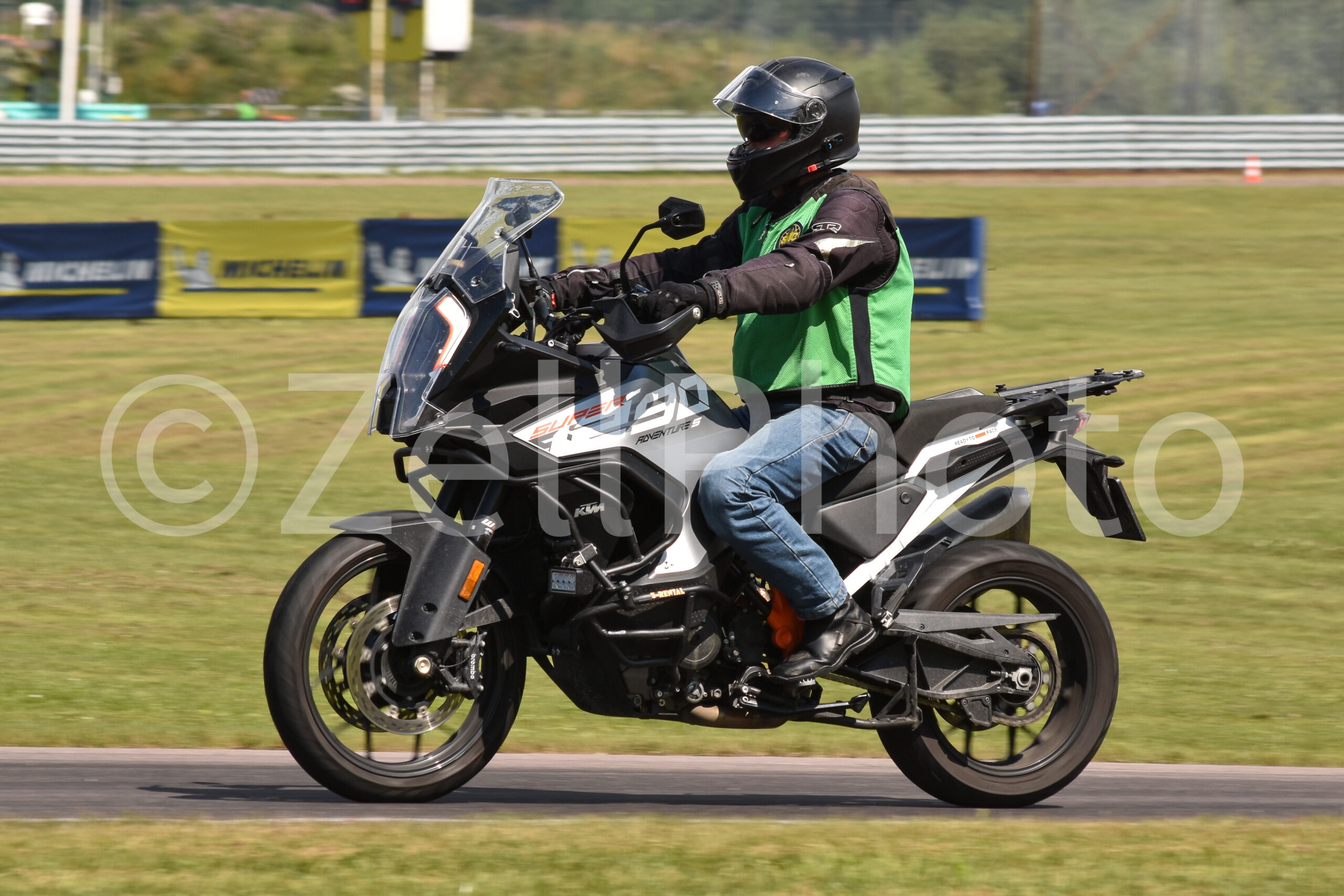 https://zellphoto.se/produkt/5802/