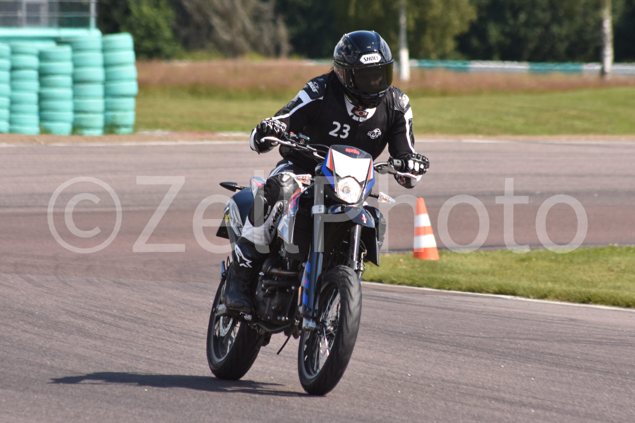 https://zellphoto.se/produkt/8150/