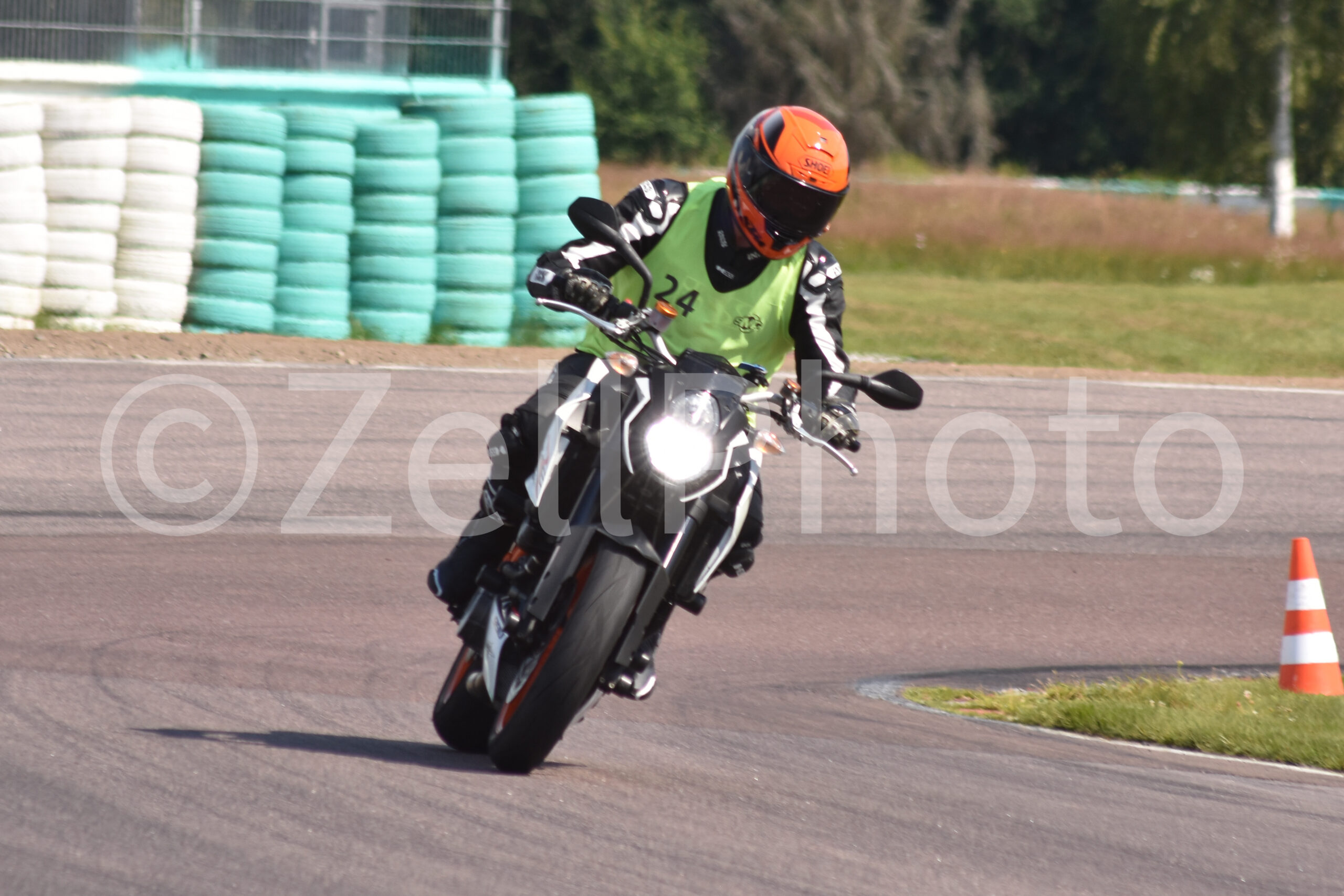 https://zellphoto.se/produkt/8154/