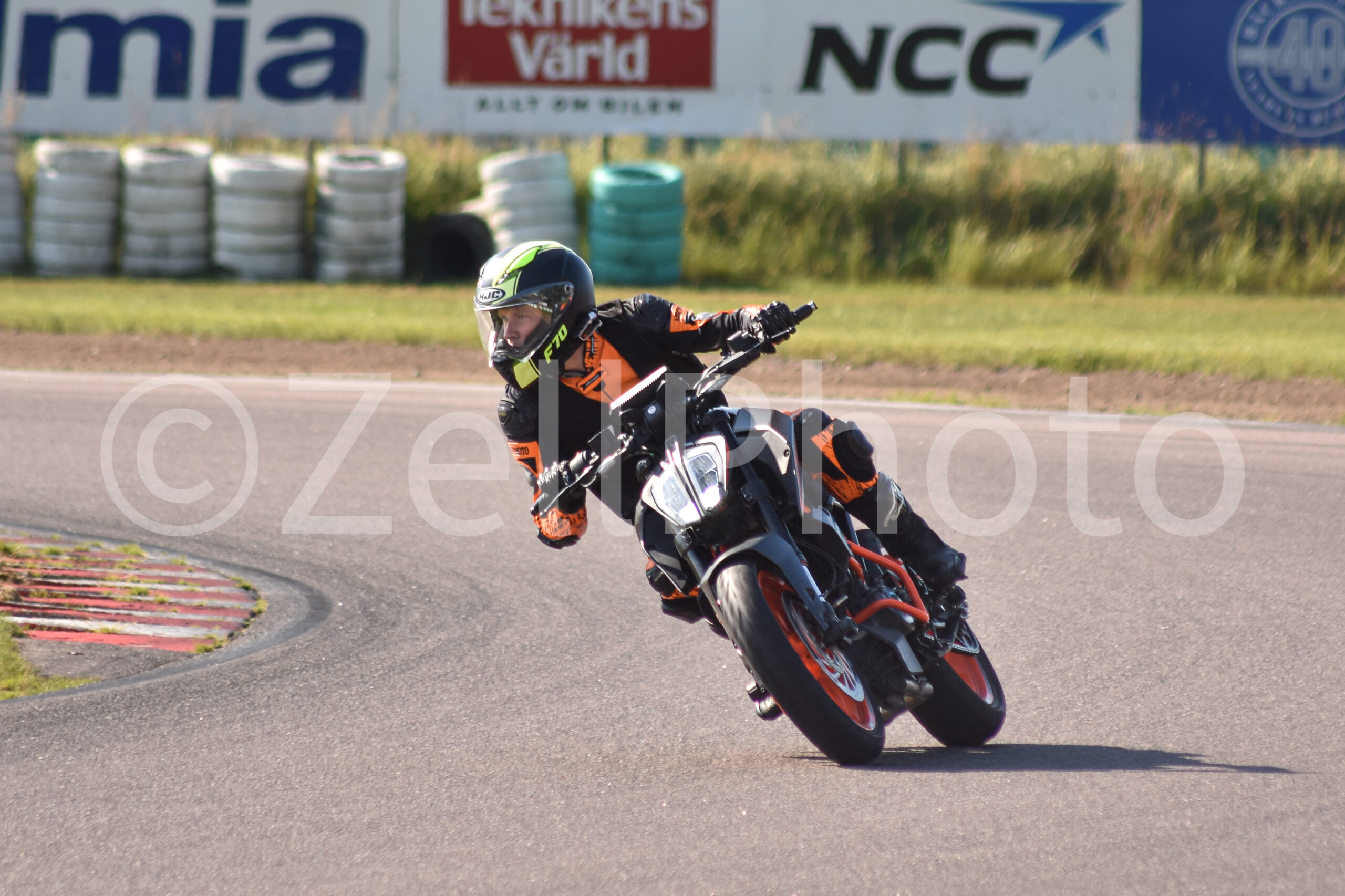 https://zellphoto.se/produkt/4116/