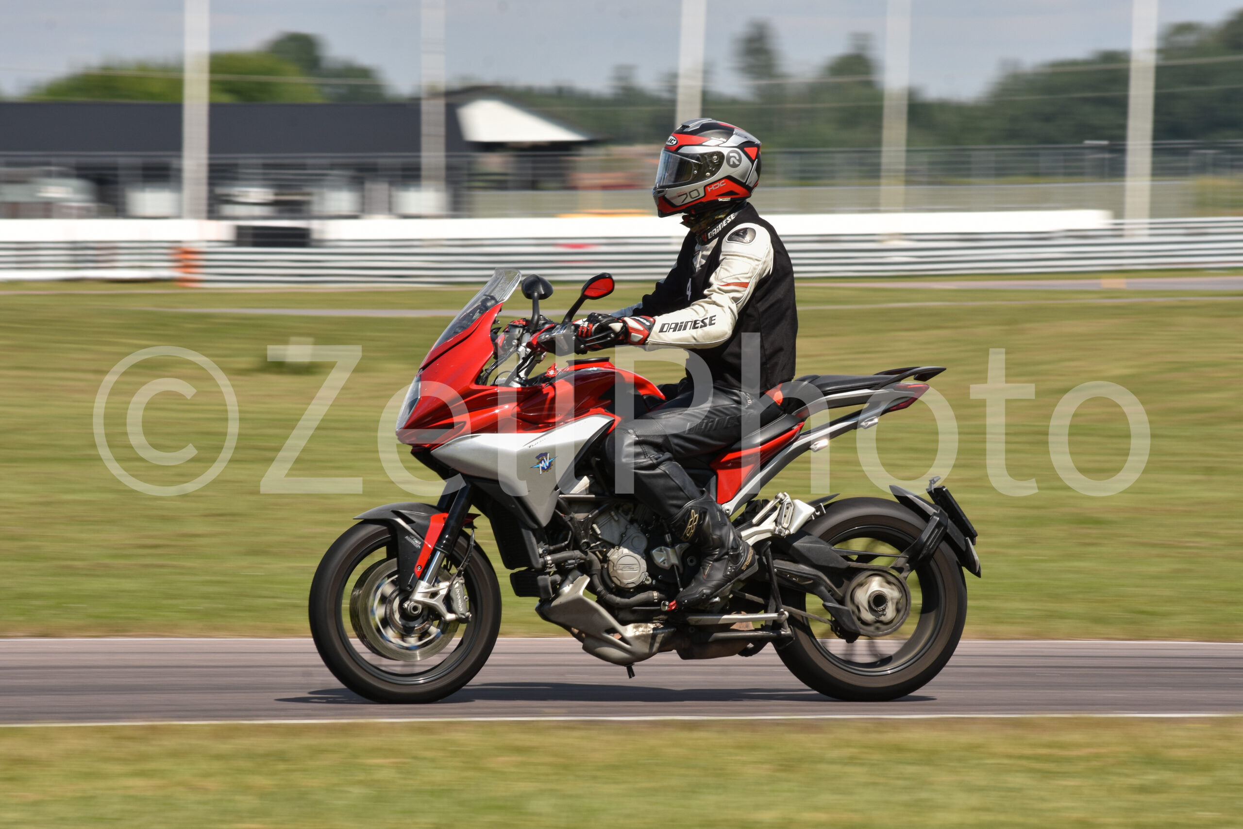 https://zellphoto.se/produkt/5933/