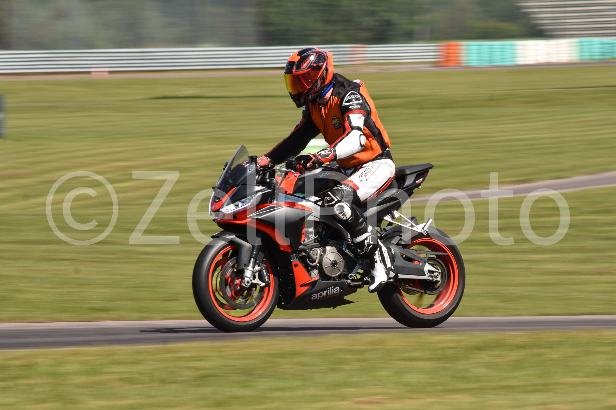 https://zellphoto.se/produkt/6073/