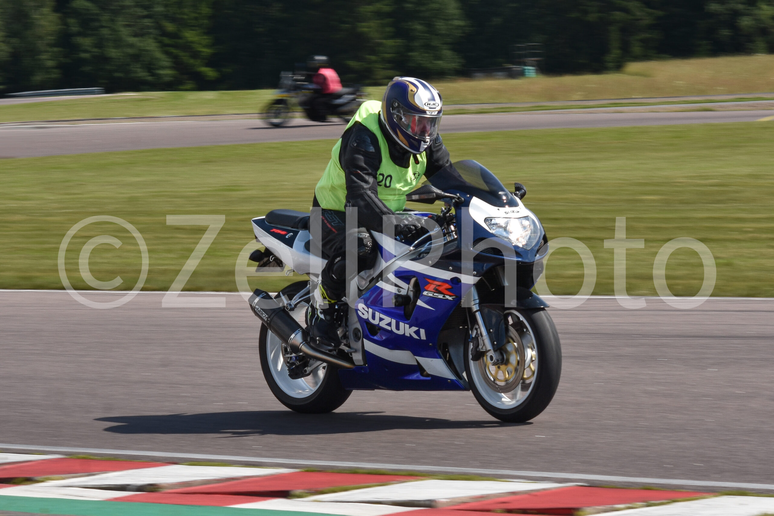 https://zellphoto.se/produkt/8246/