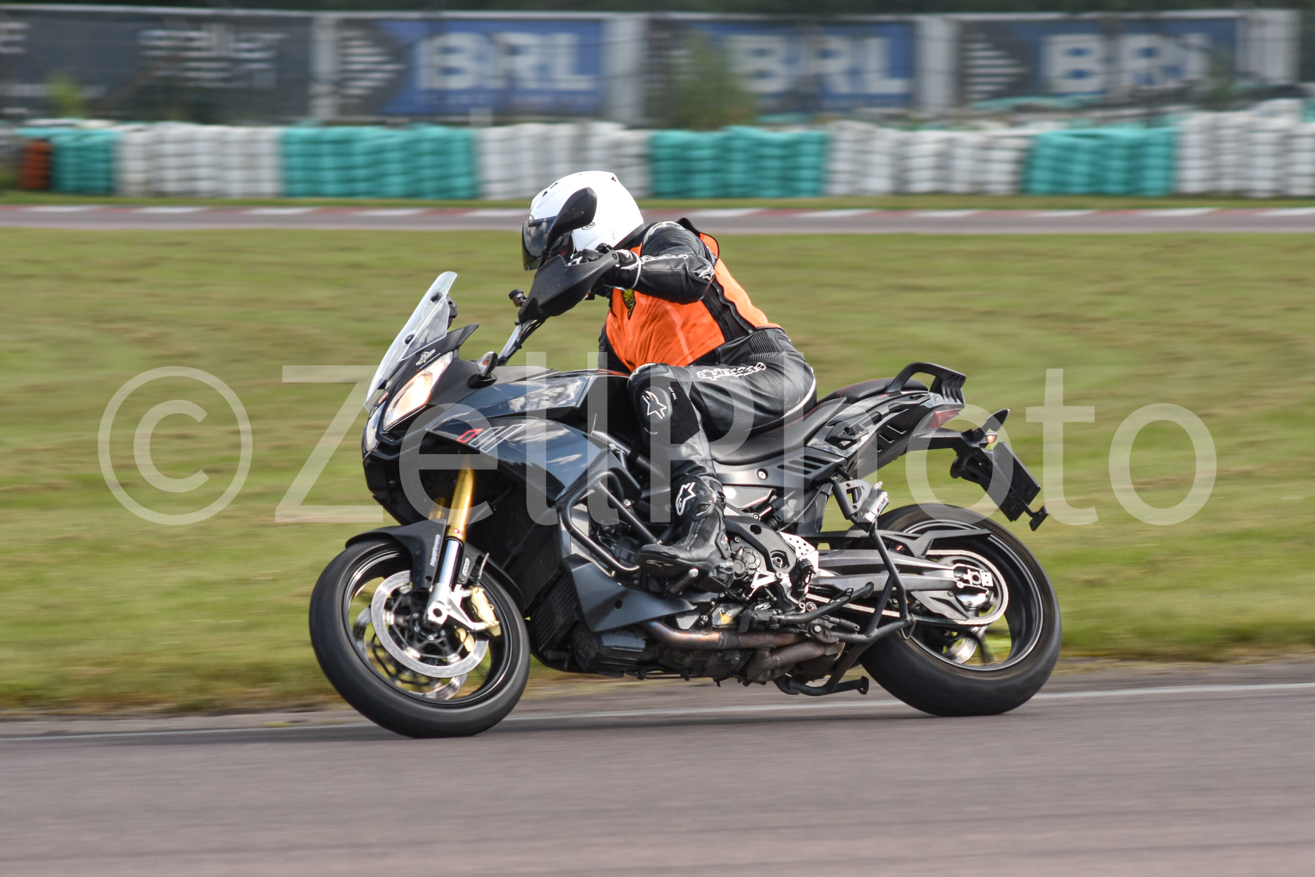 https://zellphoto.se/produkt/8747/