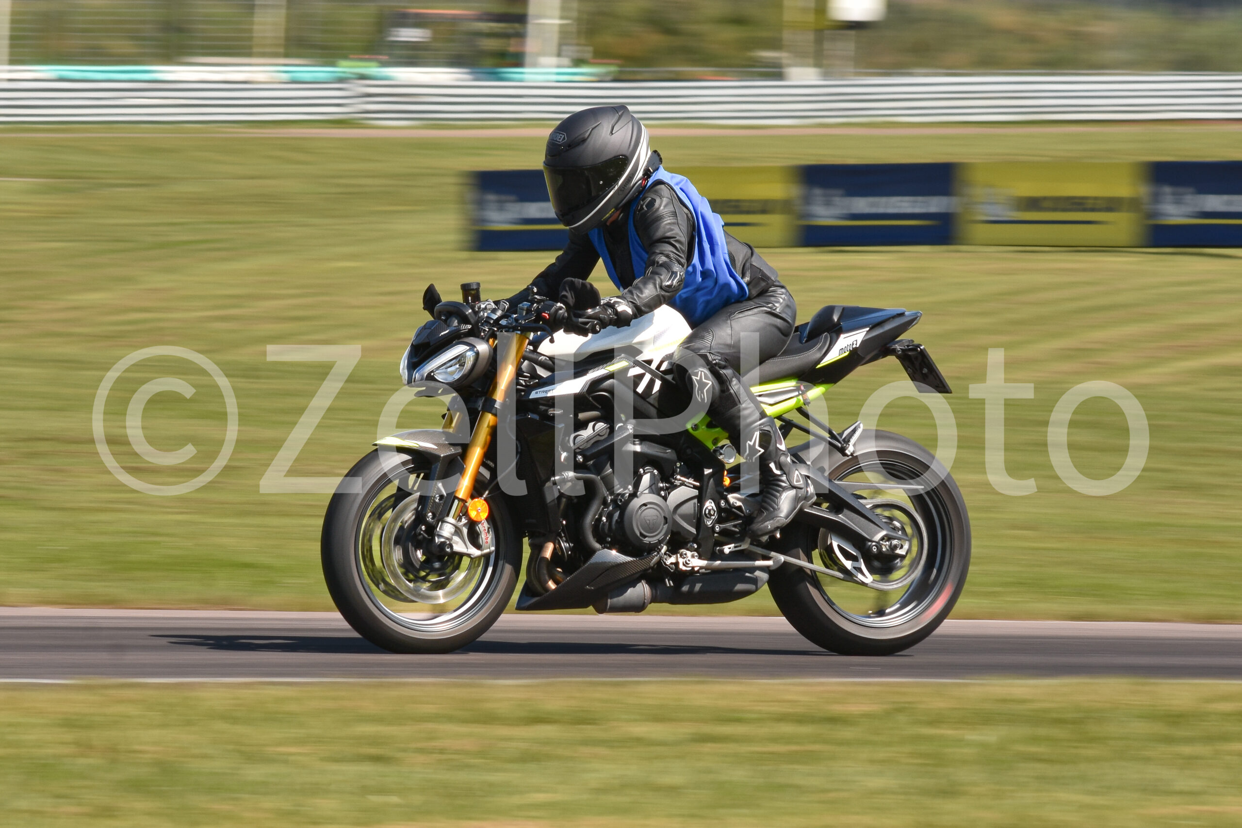 https://zellphoto.se/produkt/4727/