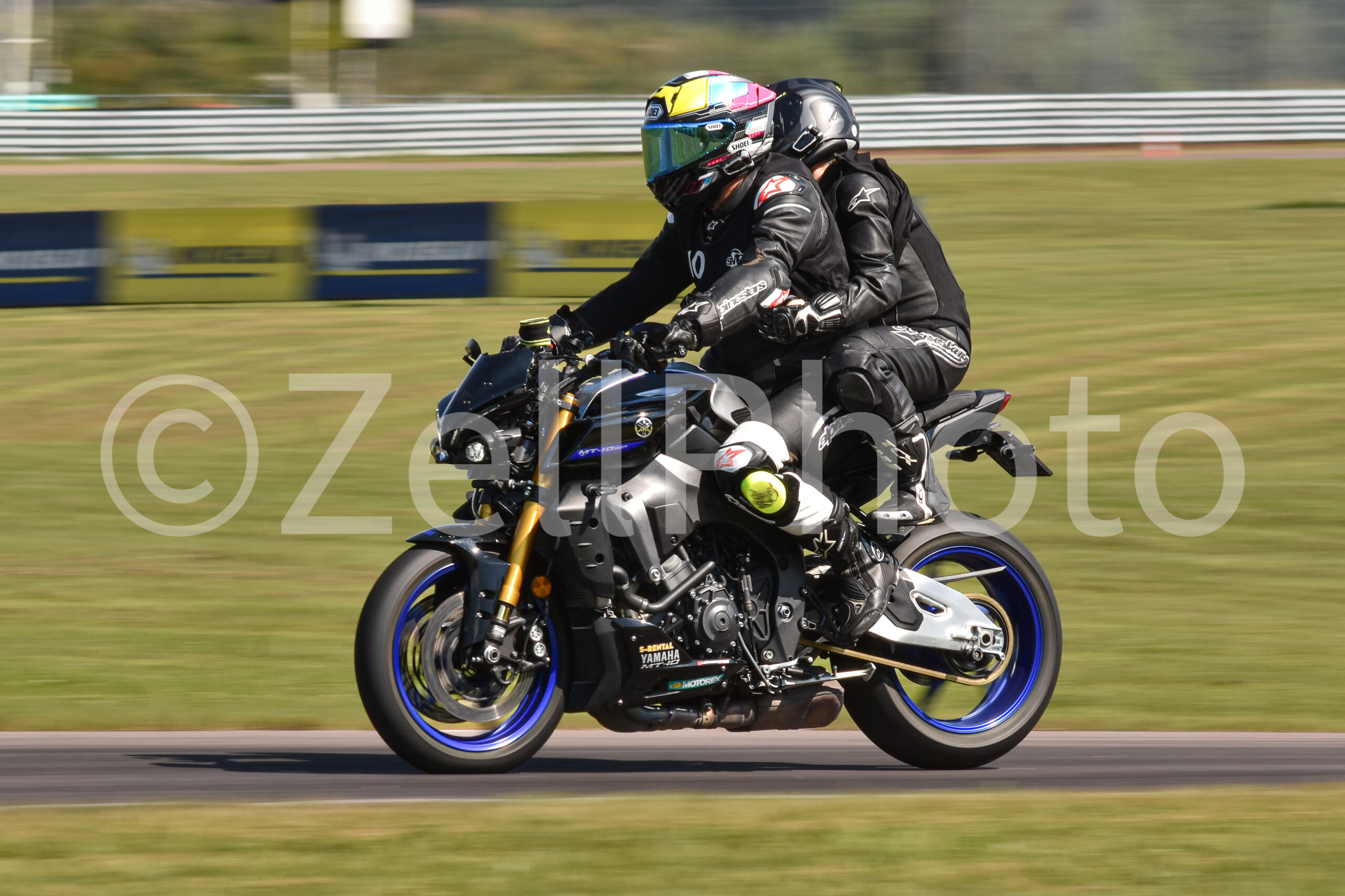 https://zellphoto.se/produkt/4757/