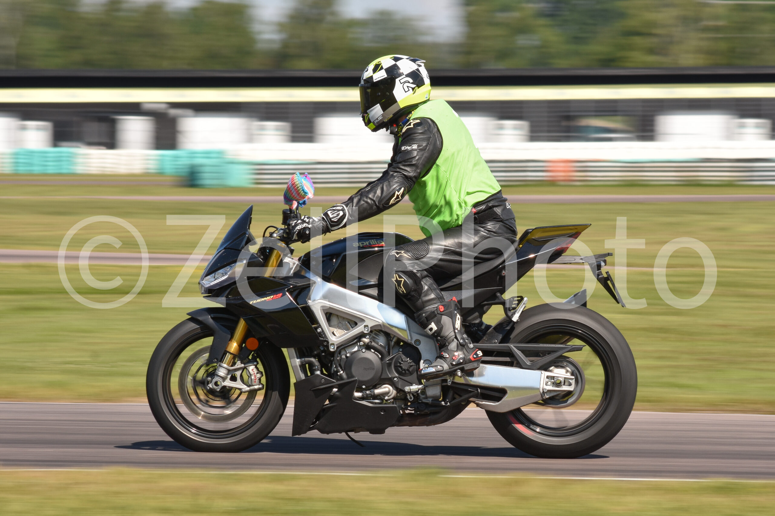 https://zellphoto.se/produkt/4829/