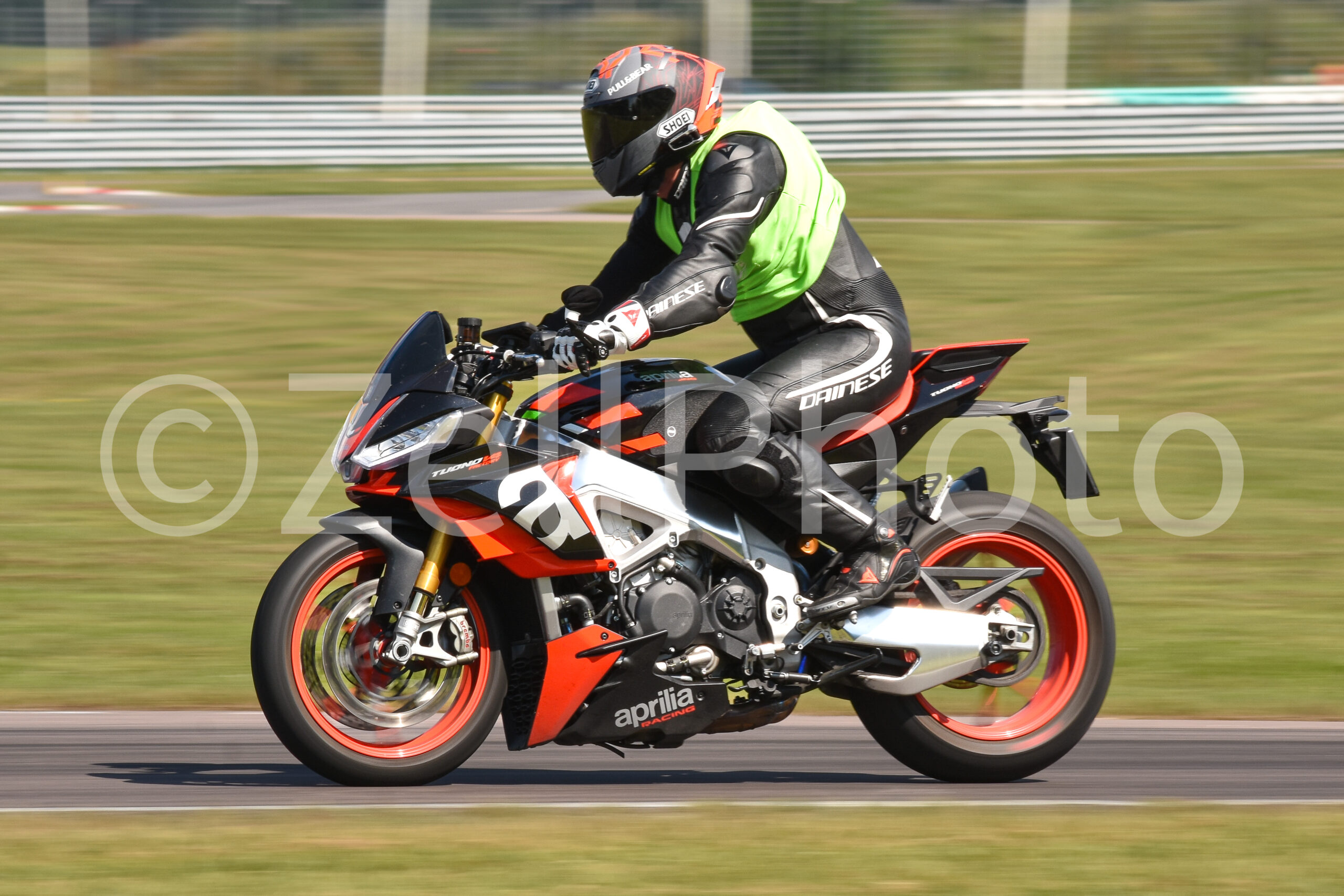 https://zellphoto.se/produkt/4831/