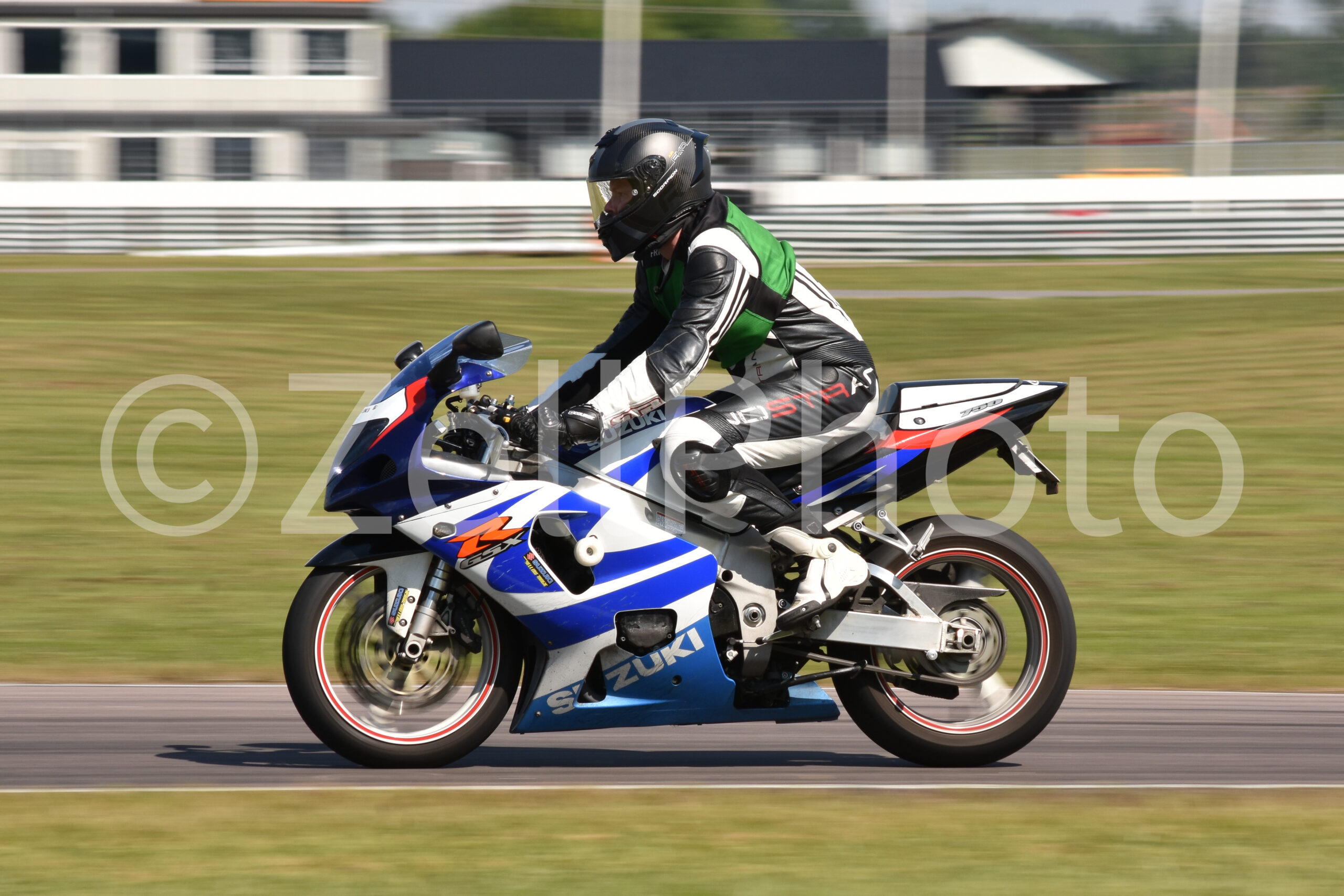 https://zellphoto.se/produkt/4942/