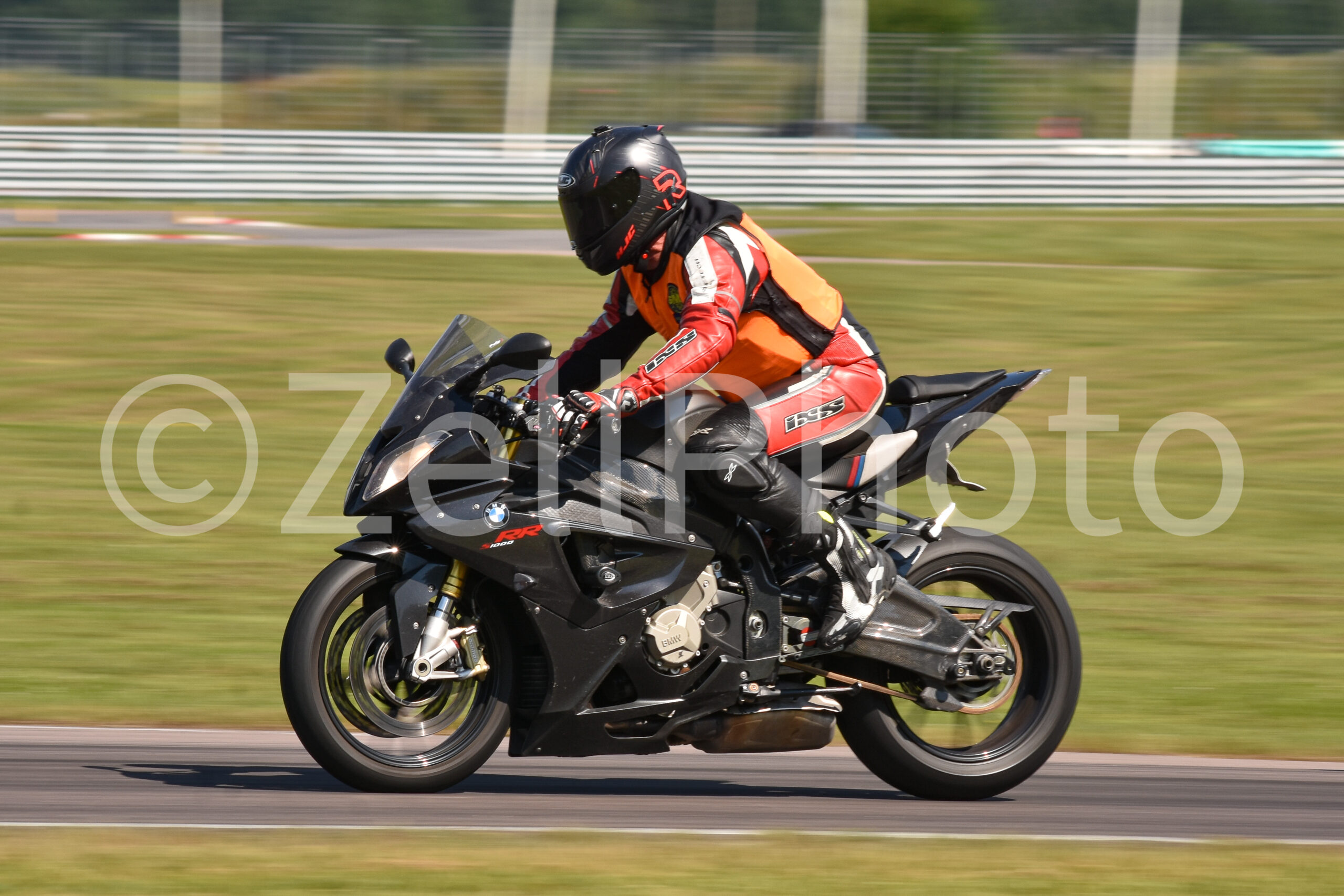 https://zellphoto.se/produkt/4985/