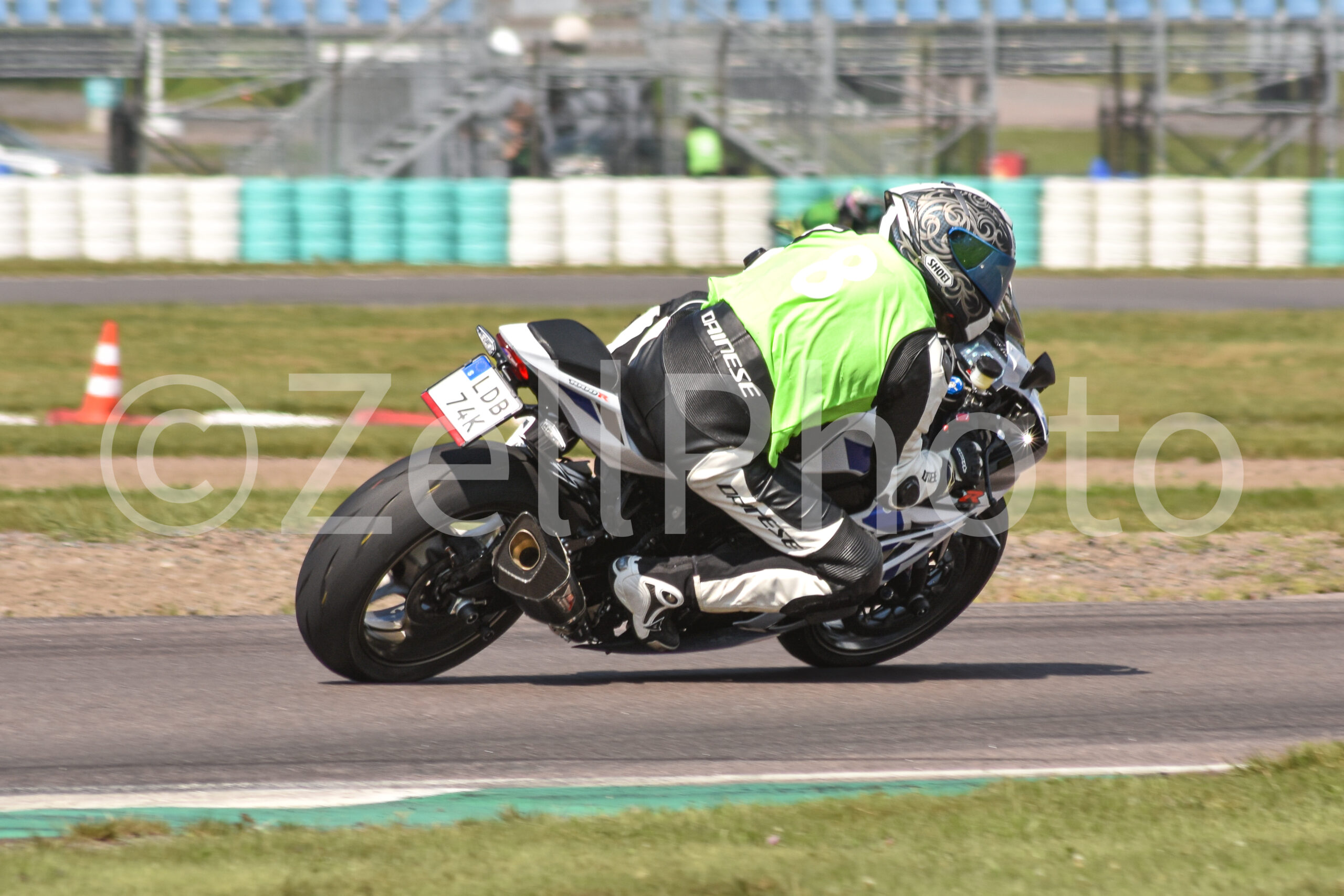 https://zellphoto.se/produkt/6611/