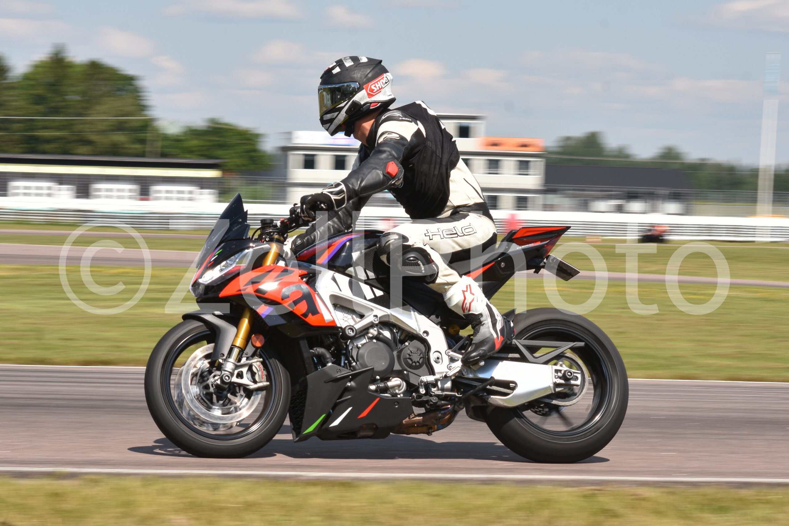 https://zellphoto.se/produkt/6776/