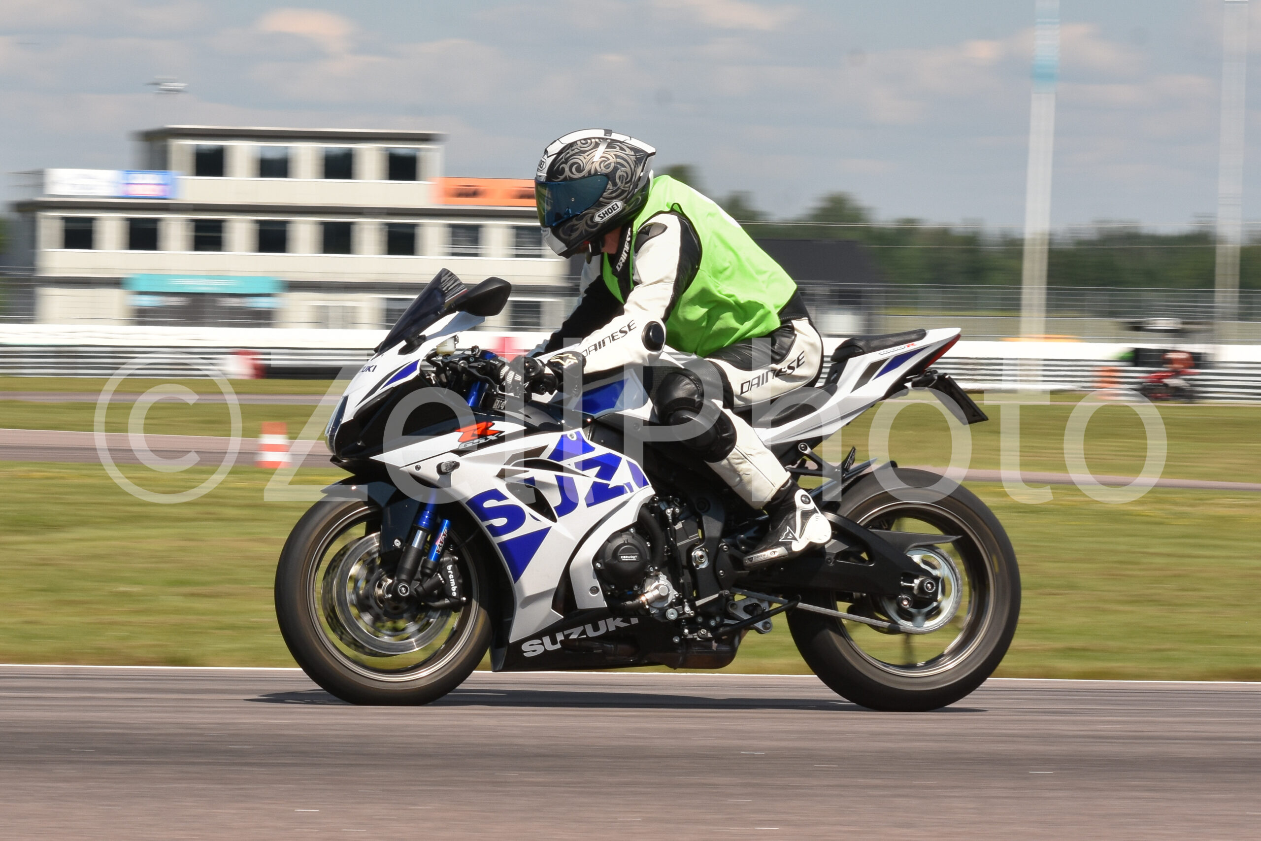 https://zellphoto.se/produkt/6888/