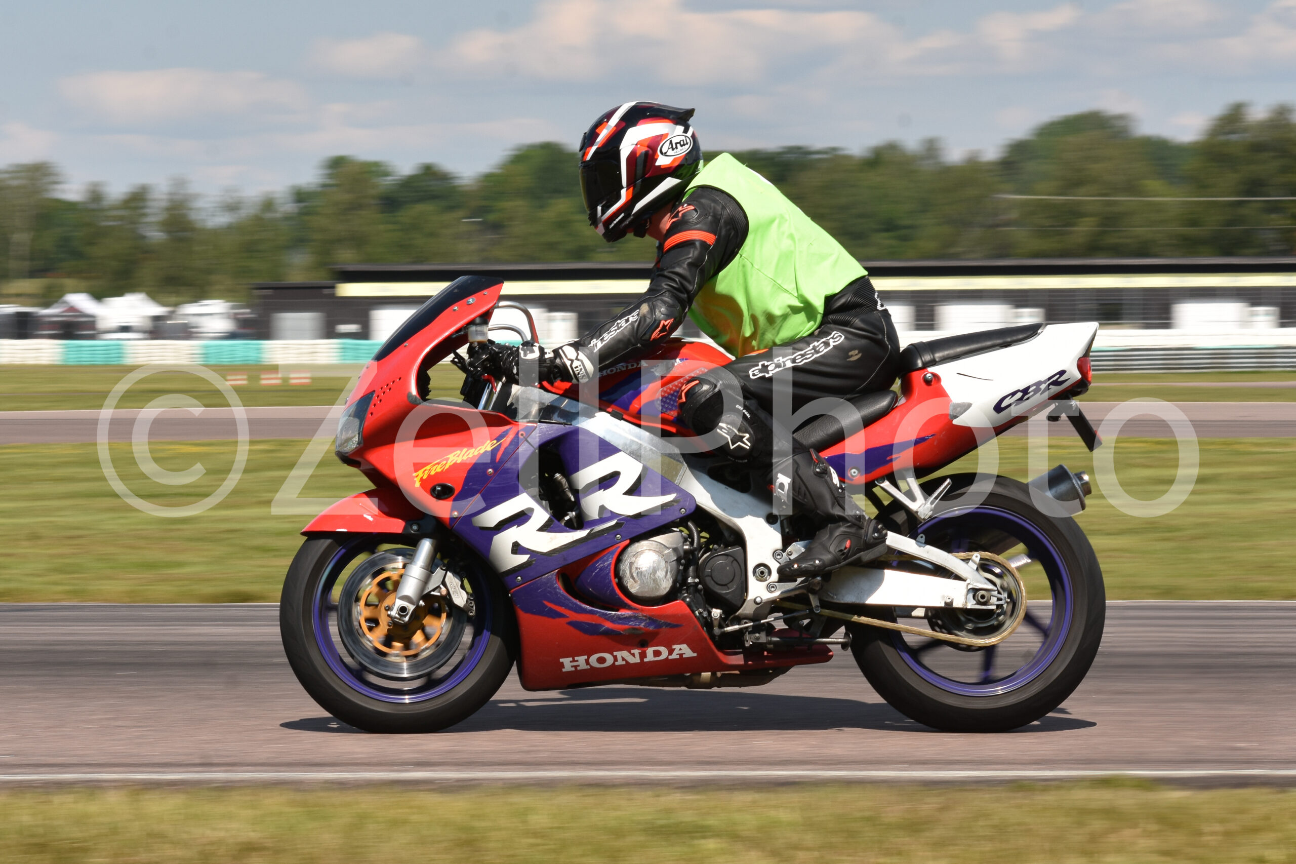 https://zellphoto.se/produkt/6896/