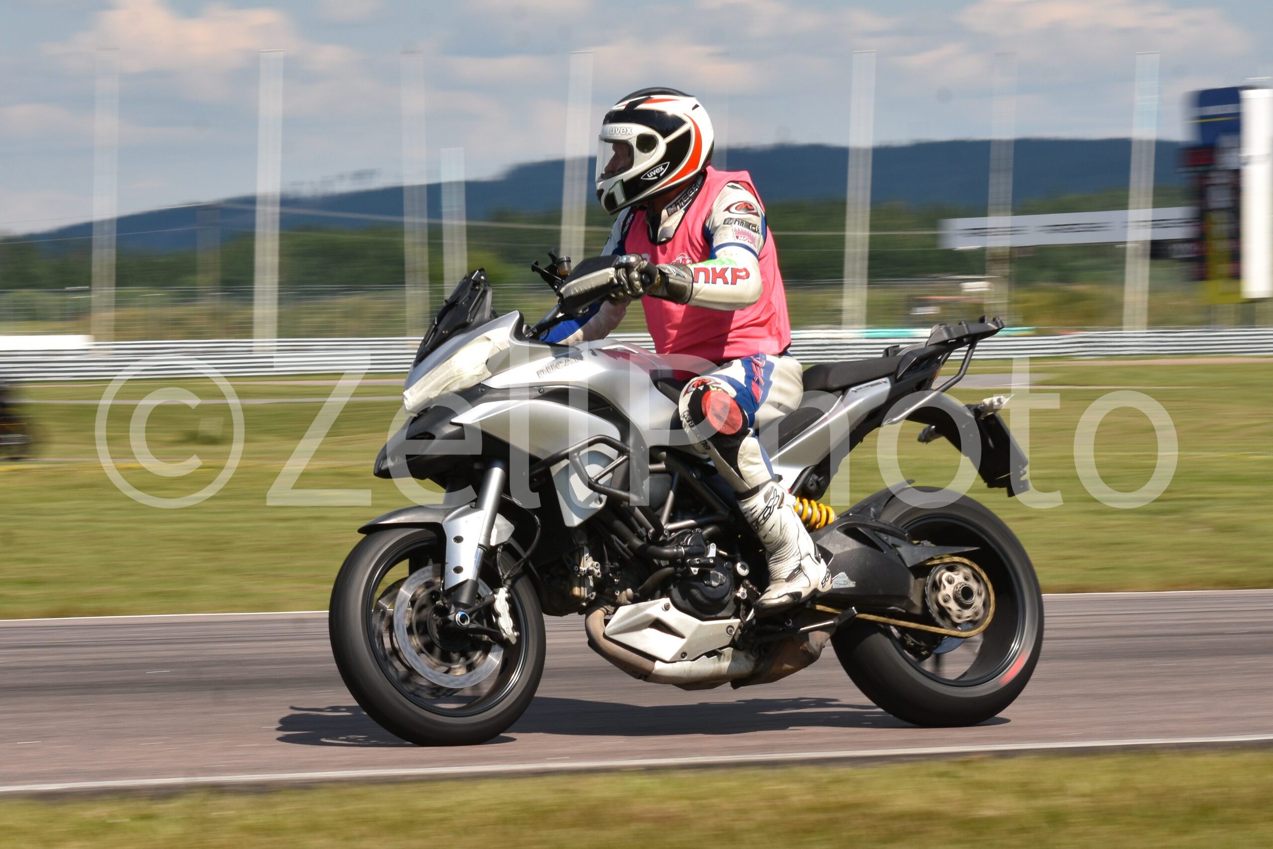 https://zellphoto.se/produkt/6905/