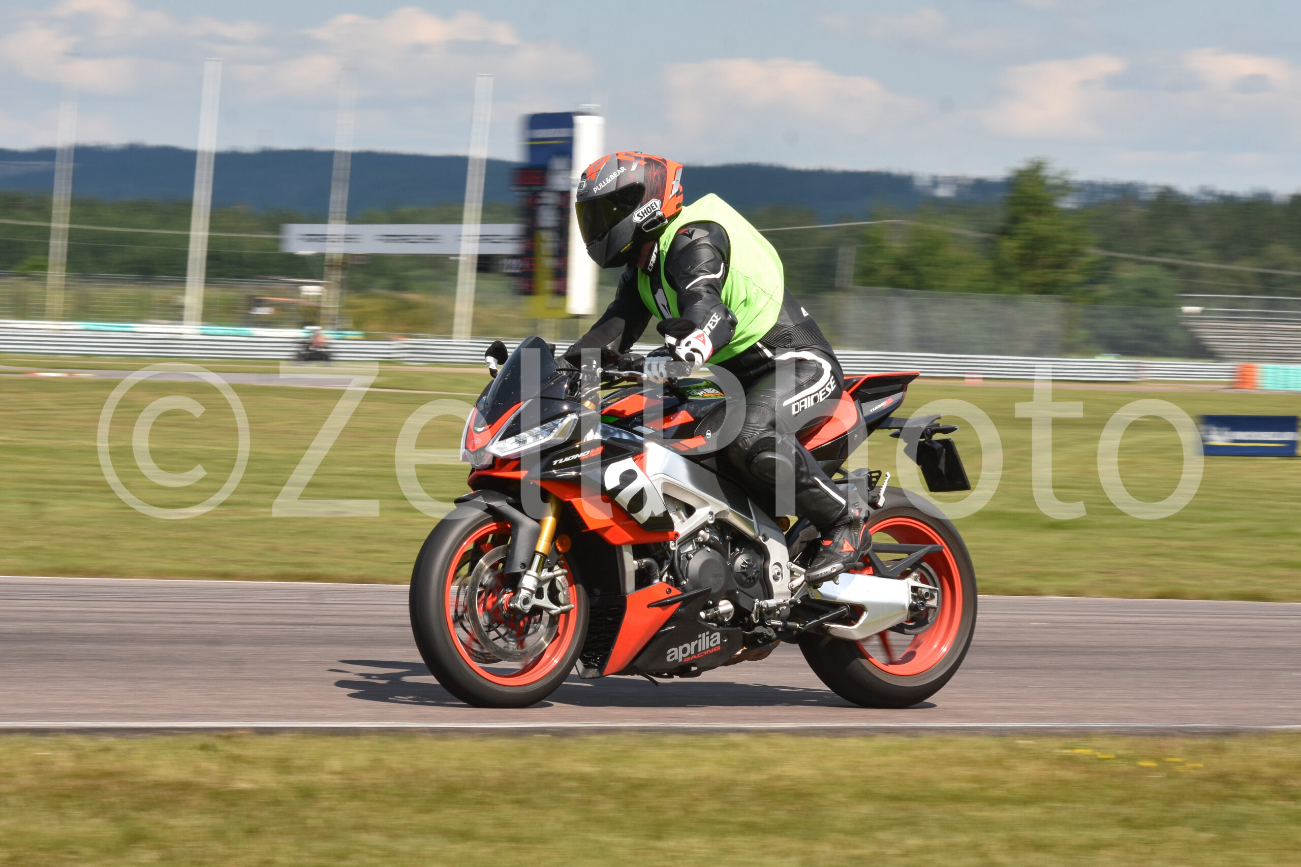 https://zellphoto.se/produkt/6962/