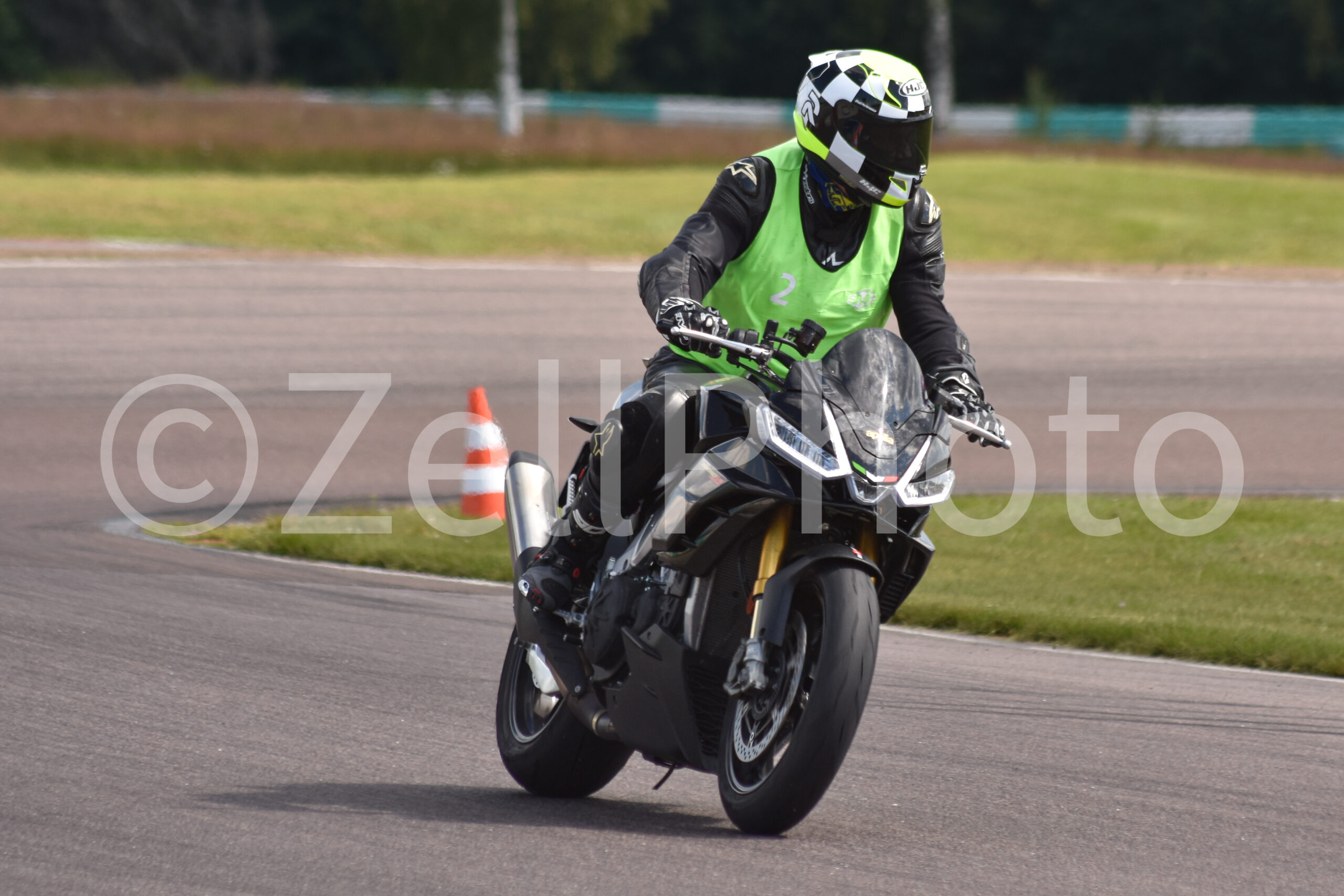 https://zellphoto.se/produkt/7472/