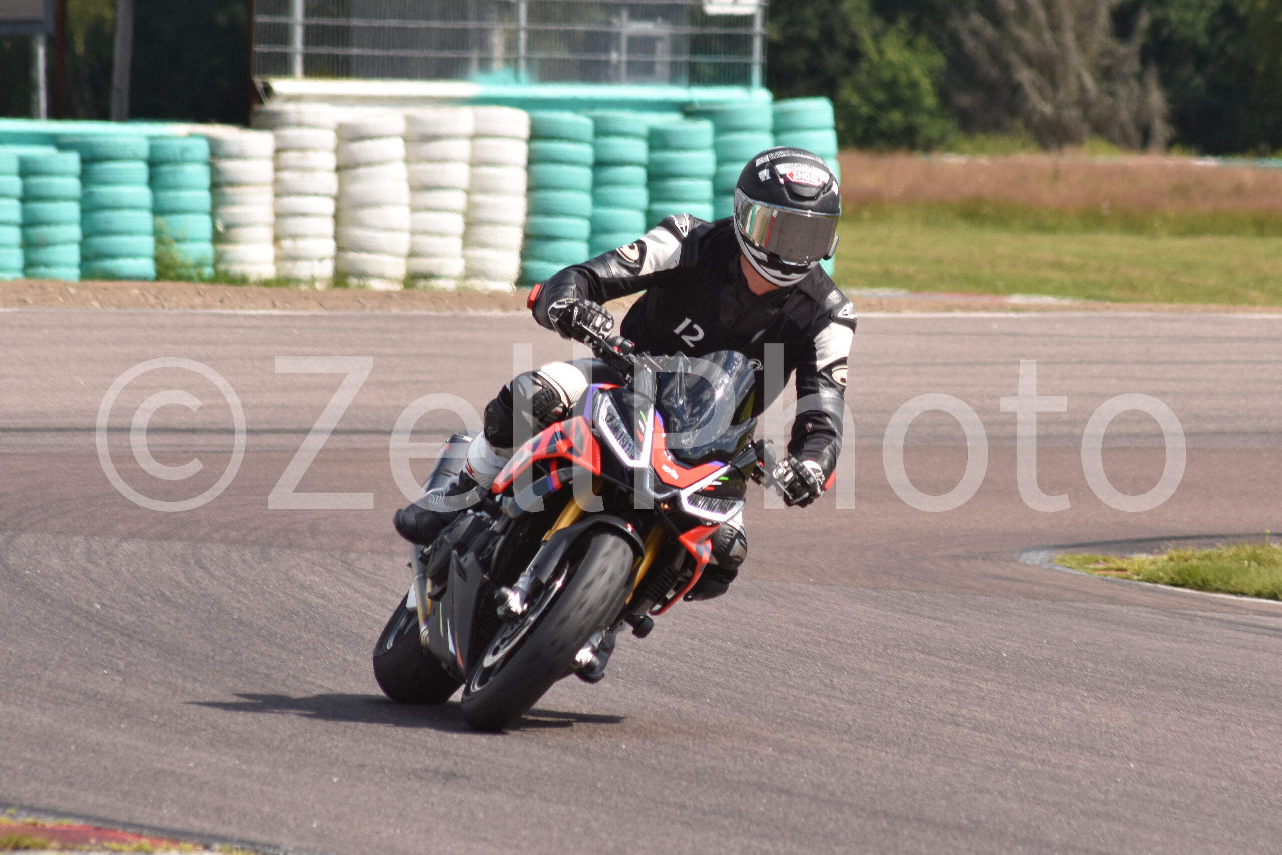 https://zellphoto.se/produkt/7786/