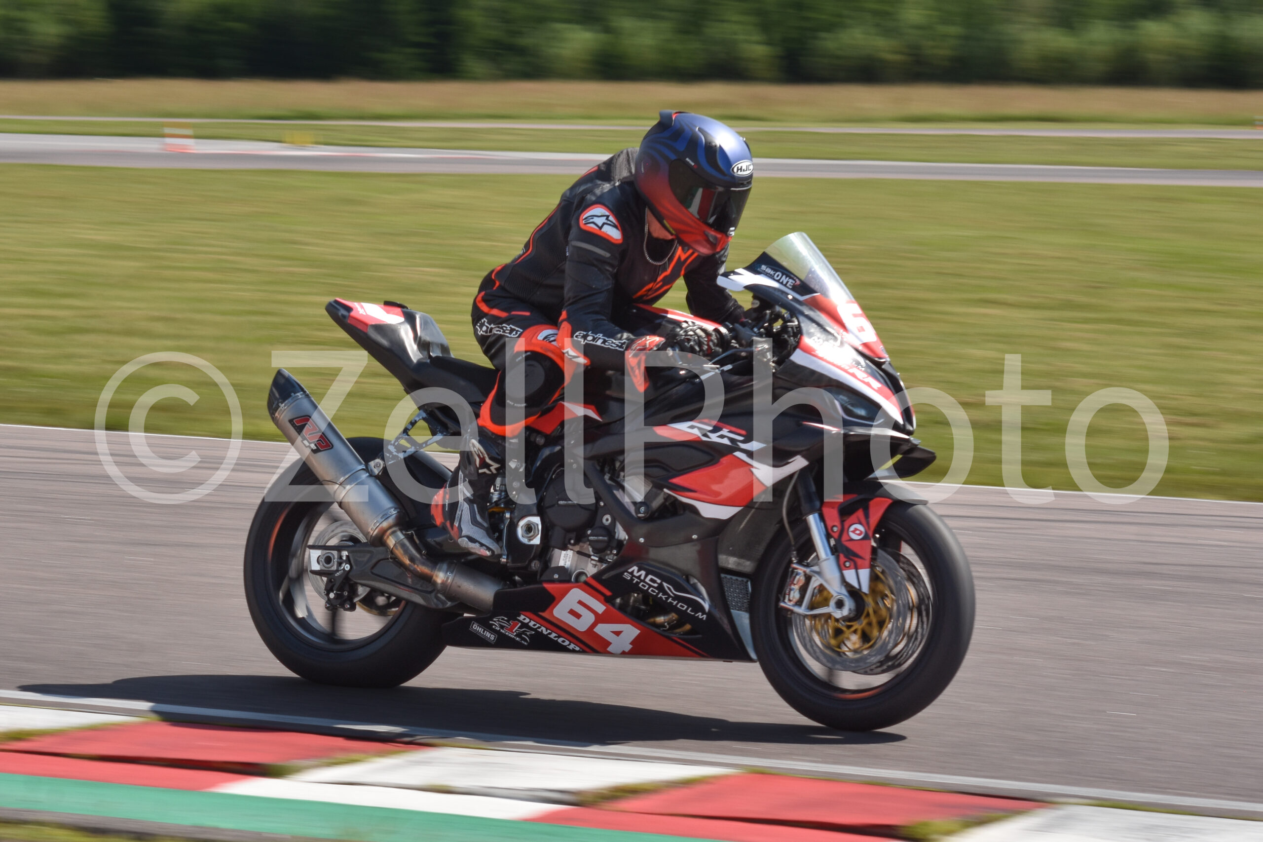 https://zellphoto.se/produkt/7962/