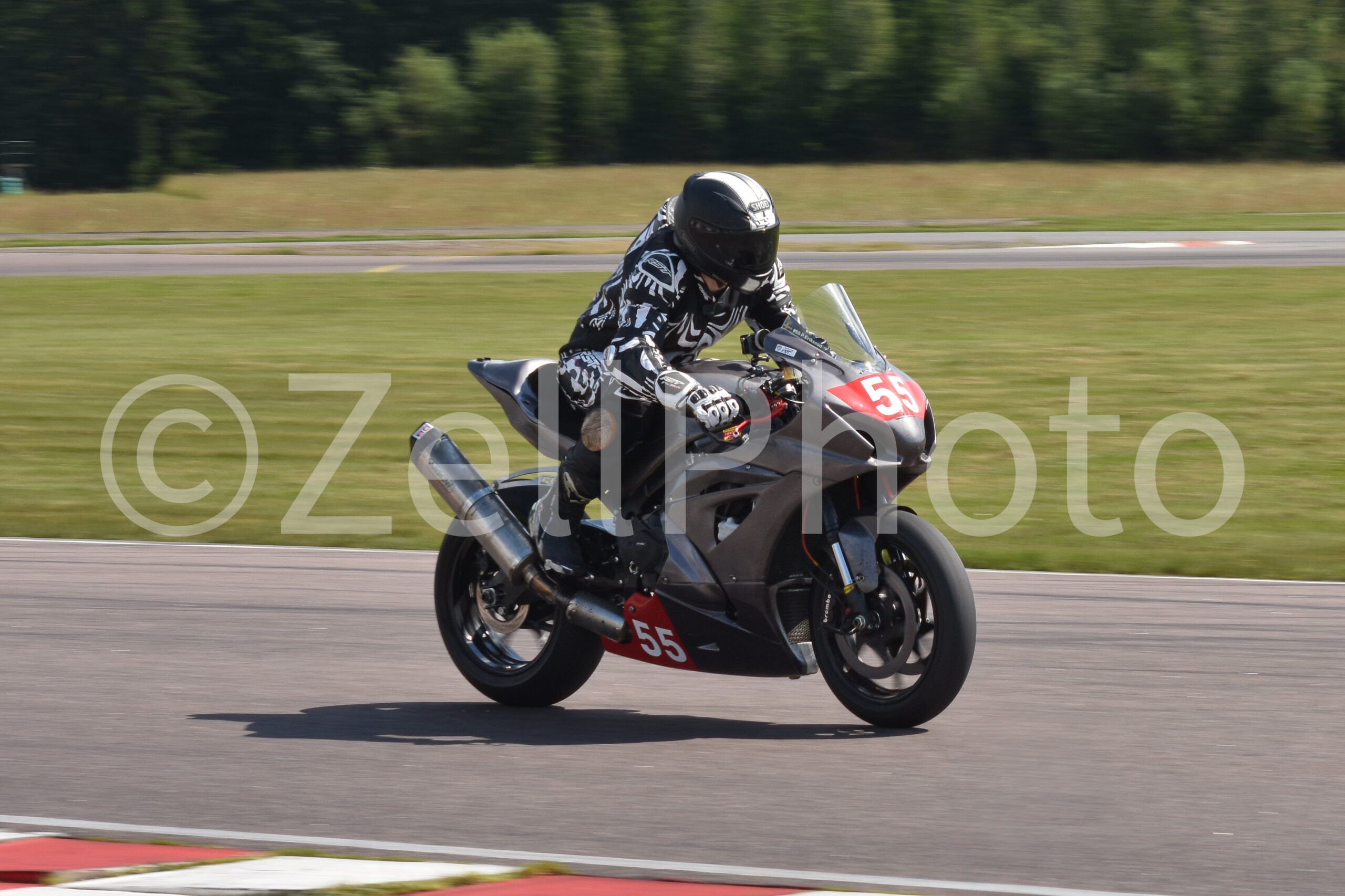 https://zellphoto.se/produkt/7988/