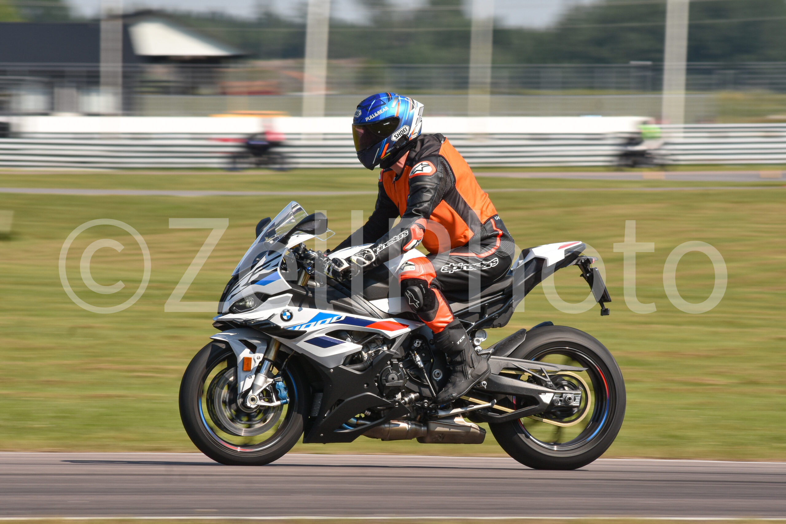 https://zellphoto.se/produkt/0026/