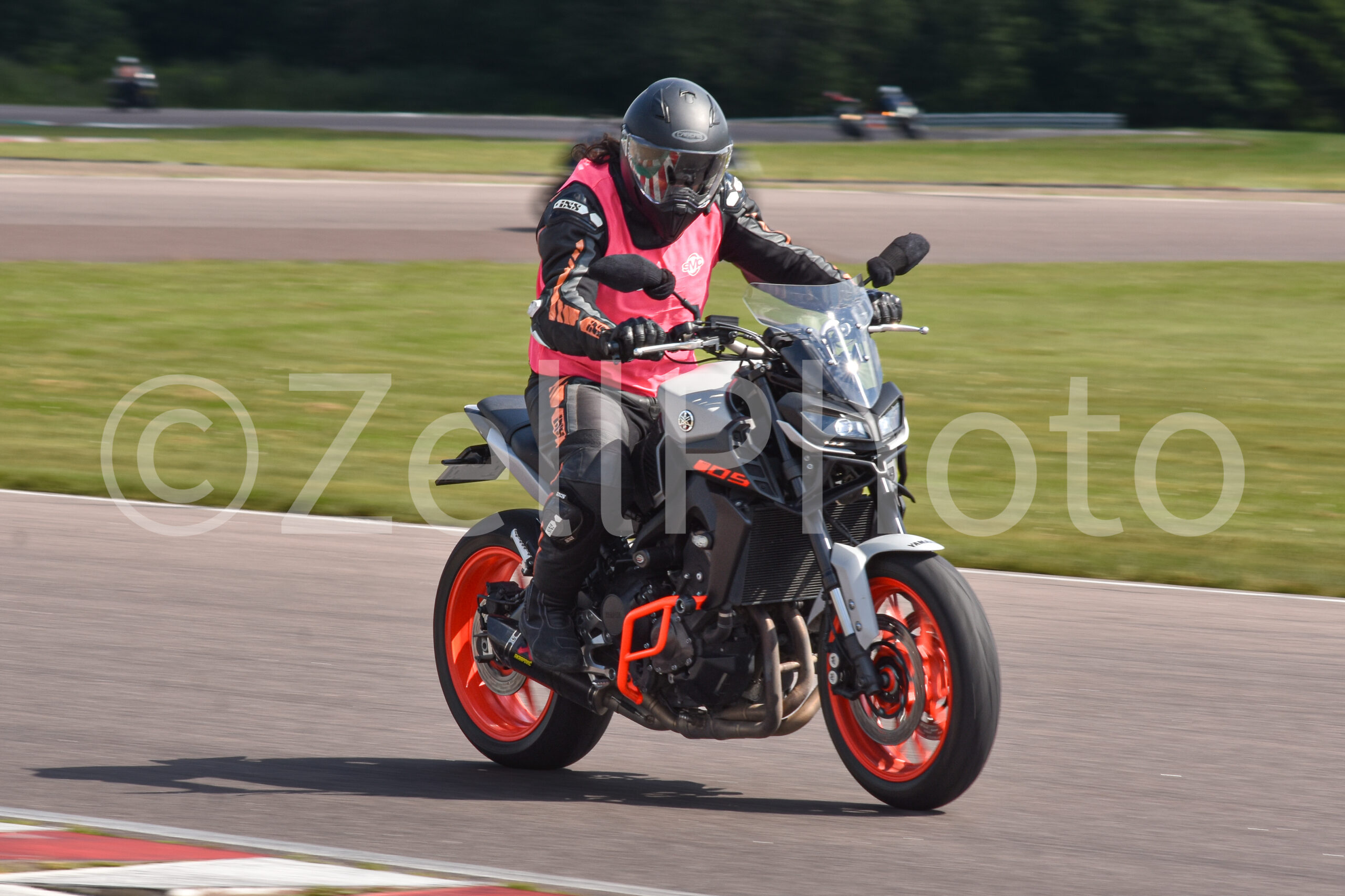 https://zellphoto.se/produkt/0923/