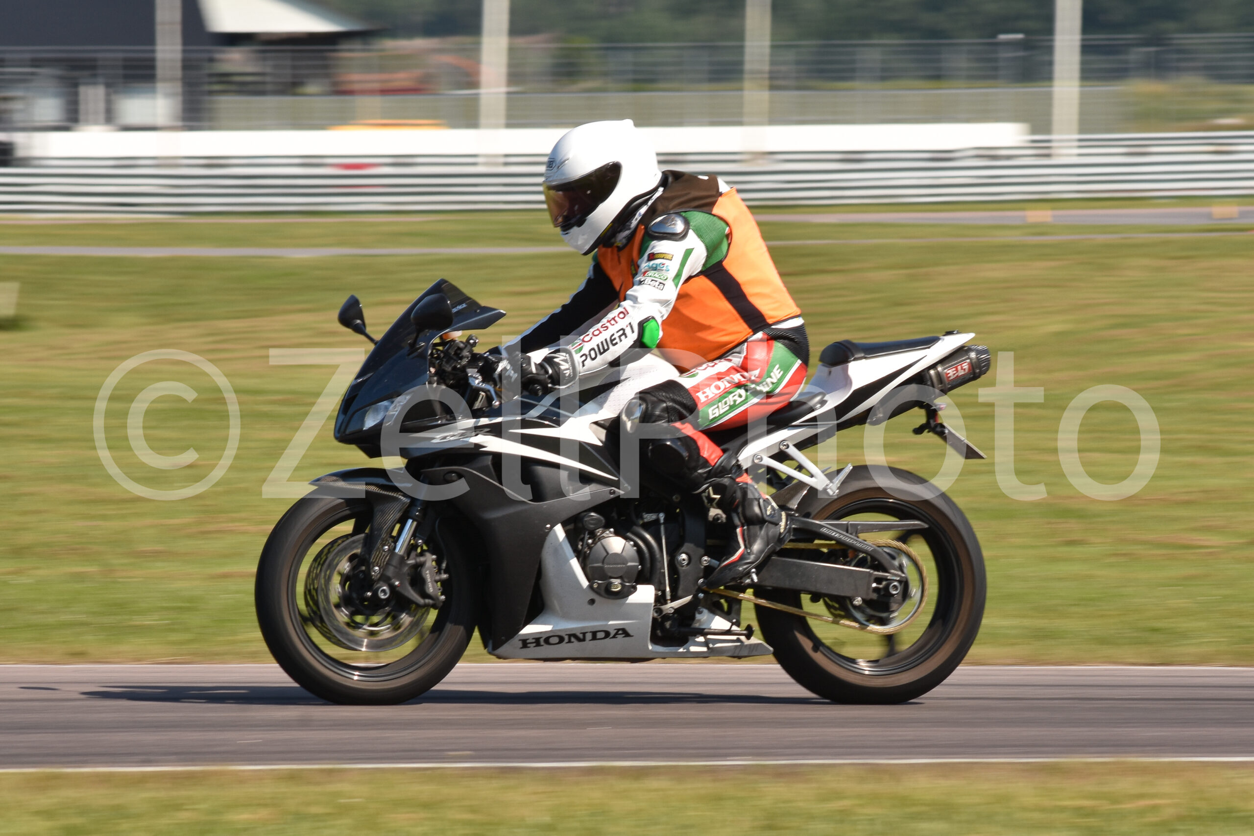https://zellphoto.se/produkt/9871/
