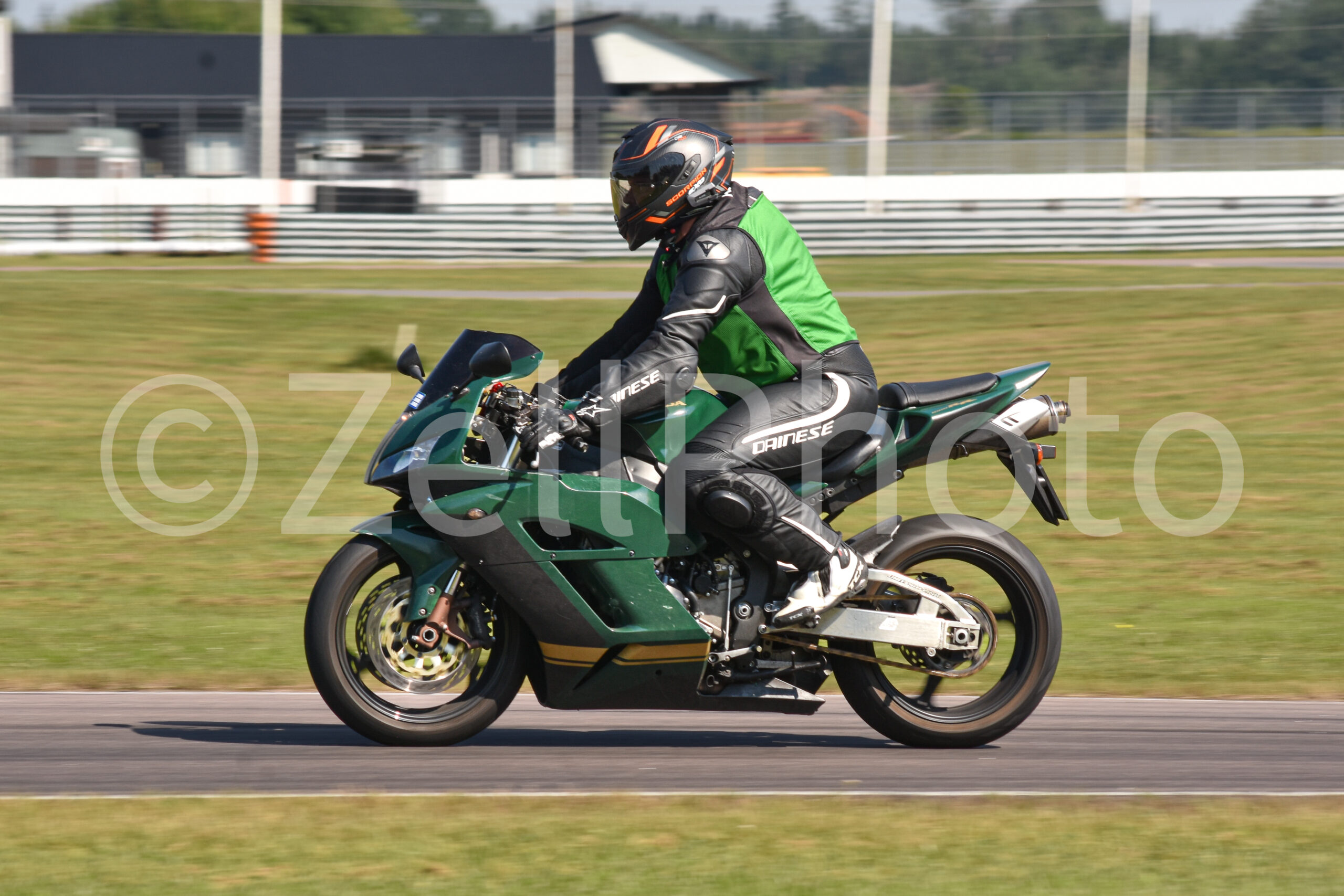 https://zellphoto.se/produkt/9882-2/