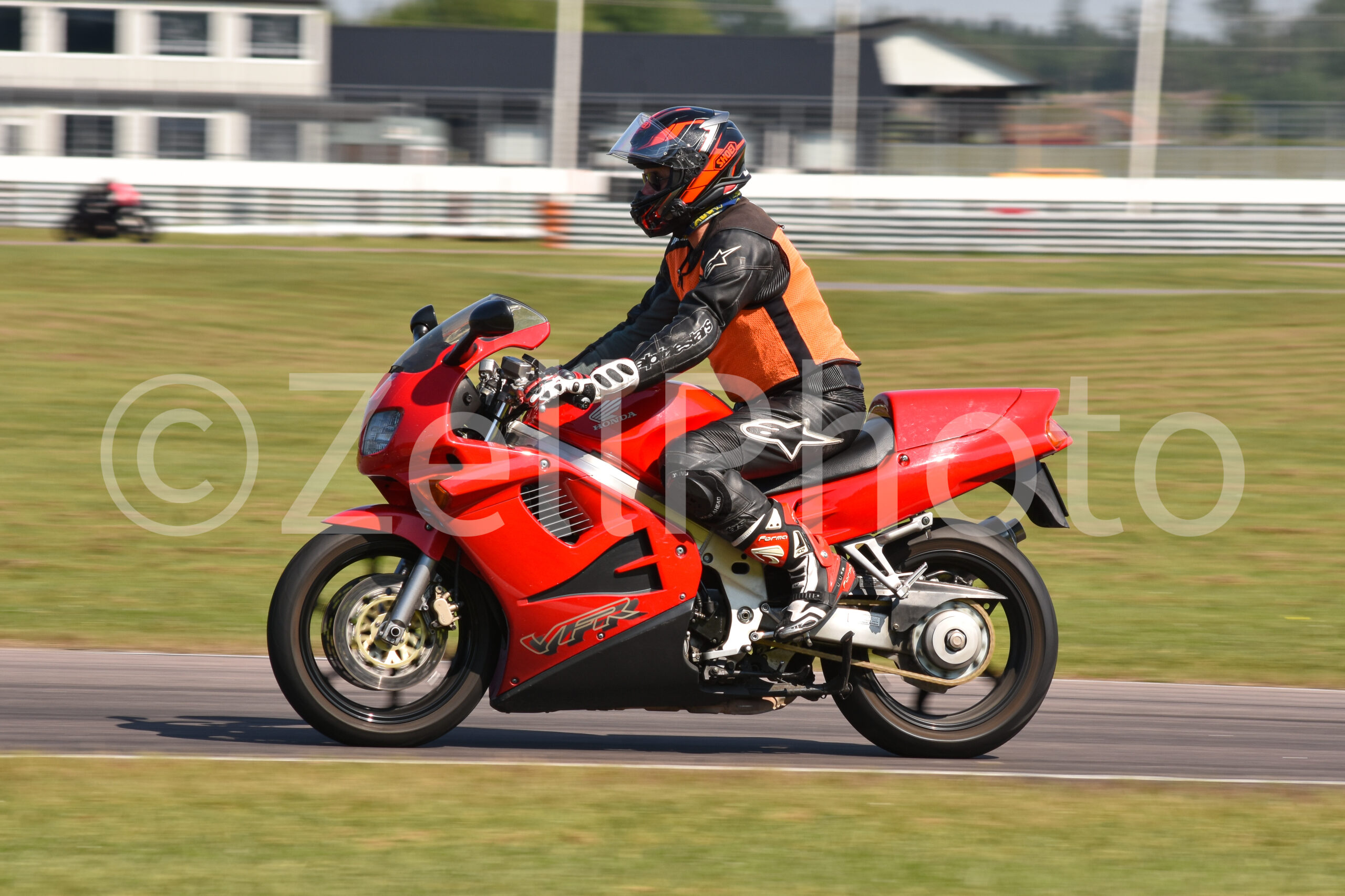 https://zellphoto.se/produkt/0091/