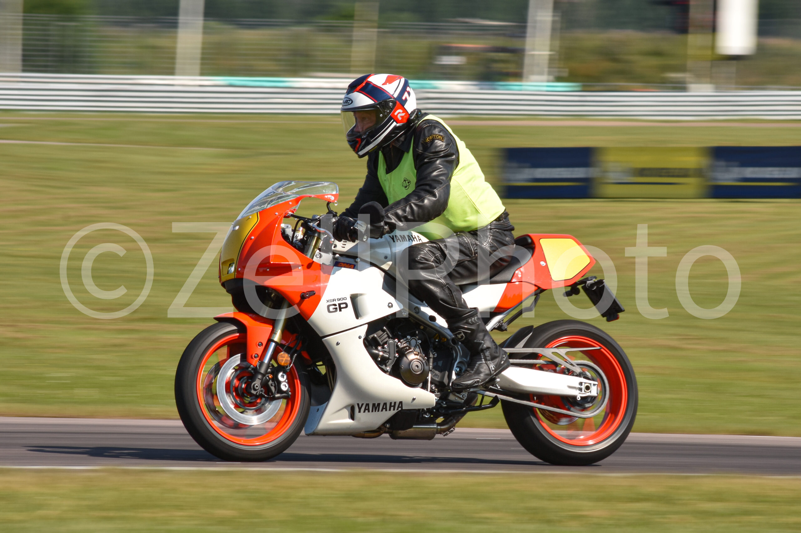 https://zellphoto.se/produkt/0137/