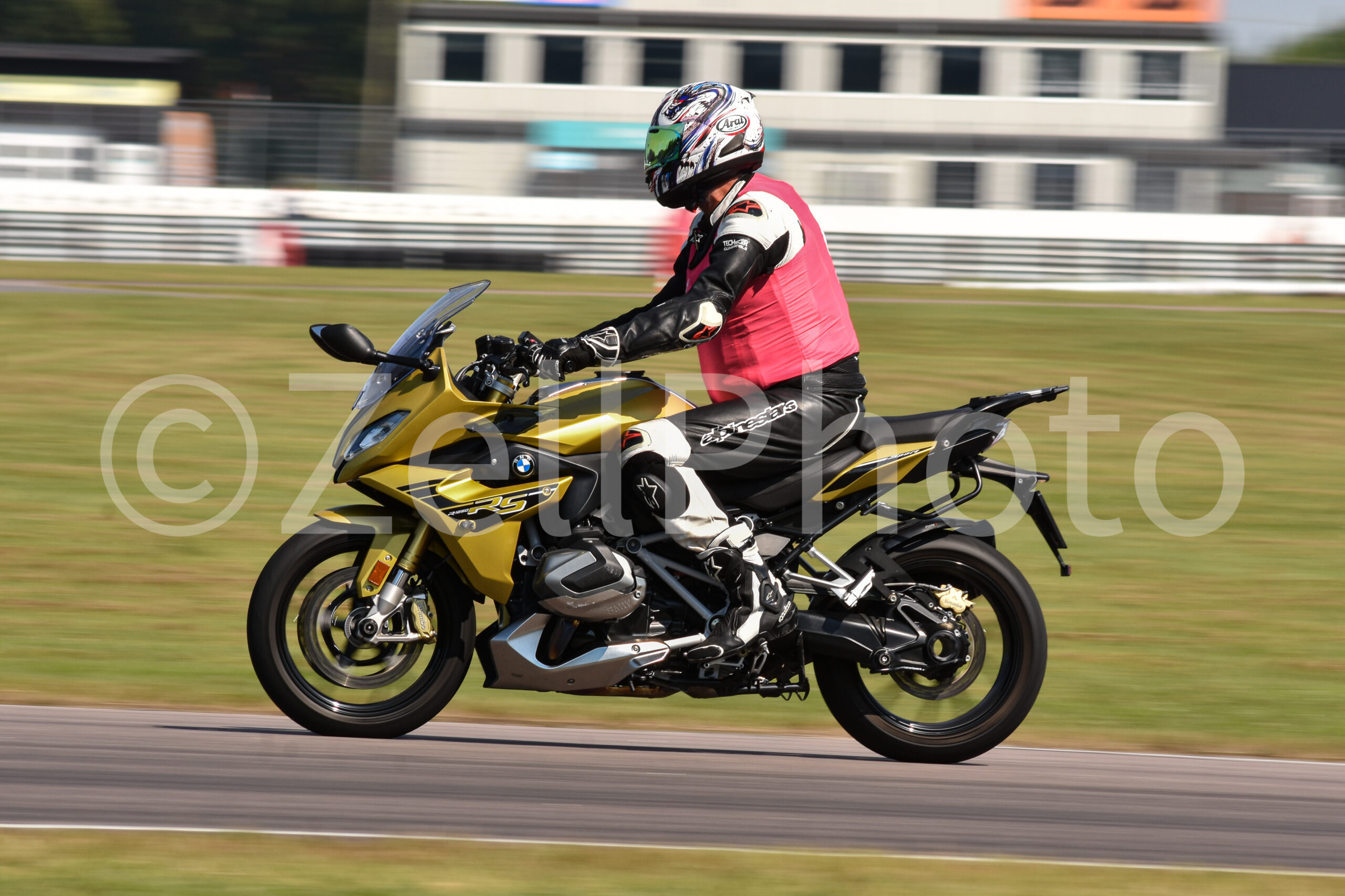 https://zellphoto.se/produkt/0228/