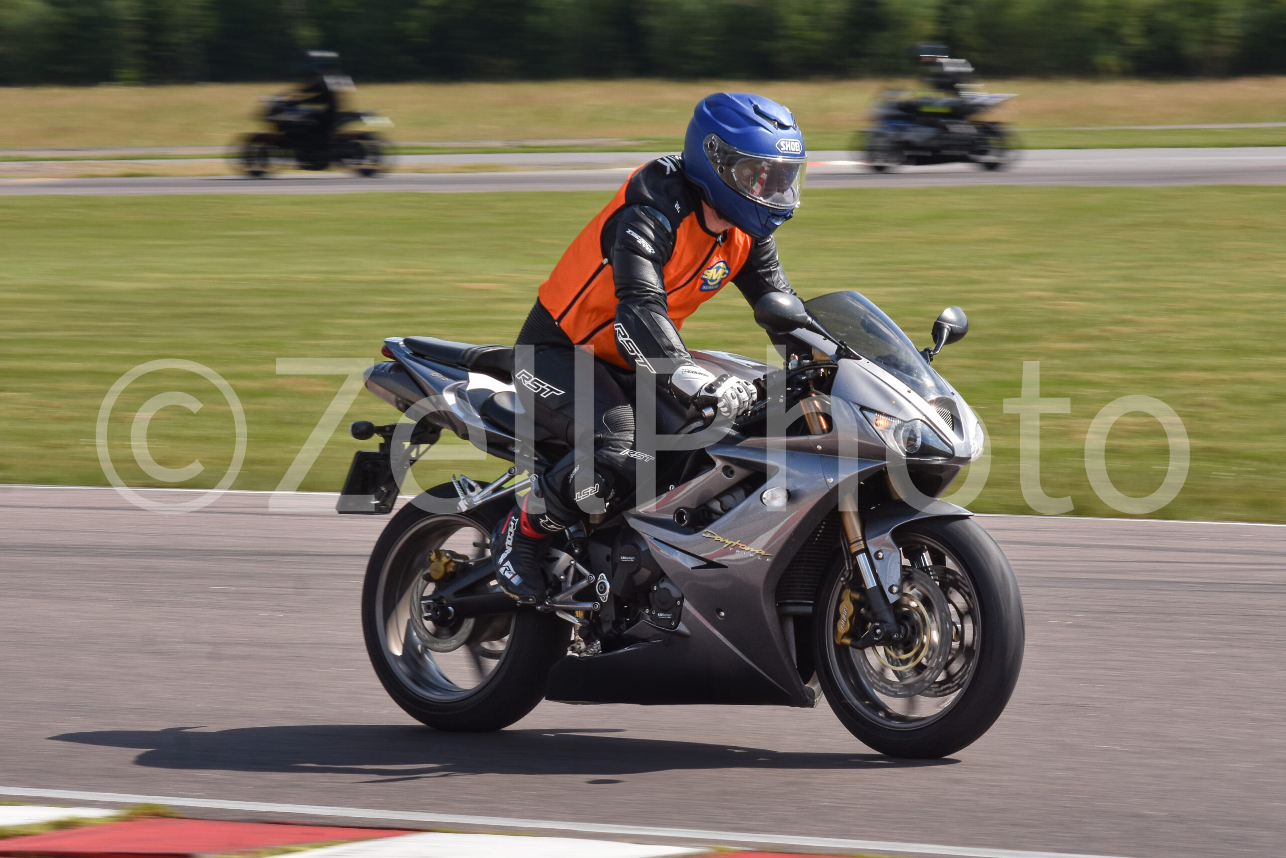 https://zellphoto.se/produkt/0962/