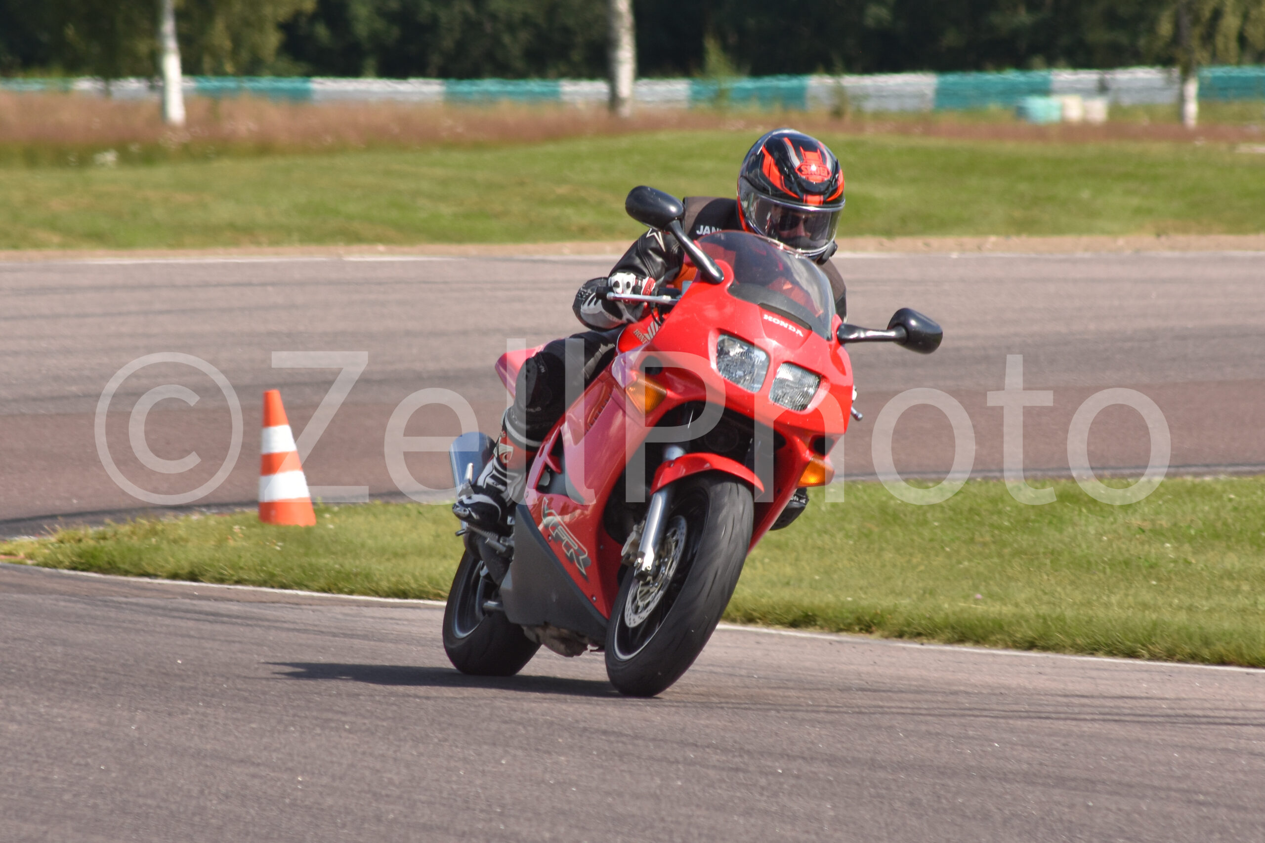https://zellphoto.se/produkt/1354/