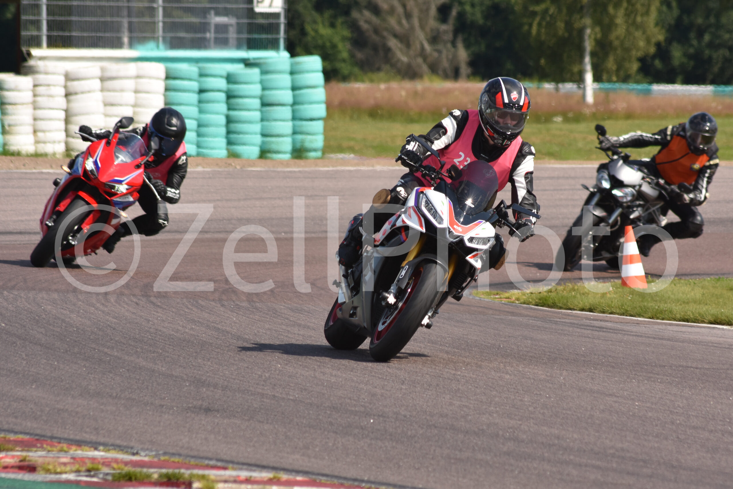 https://zellphoto.se/produkt/1370/