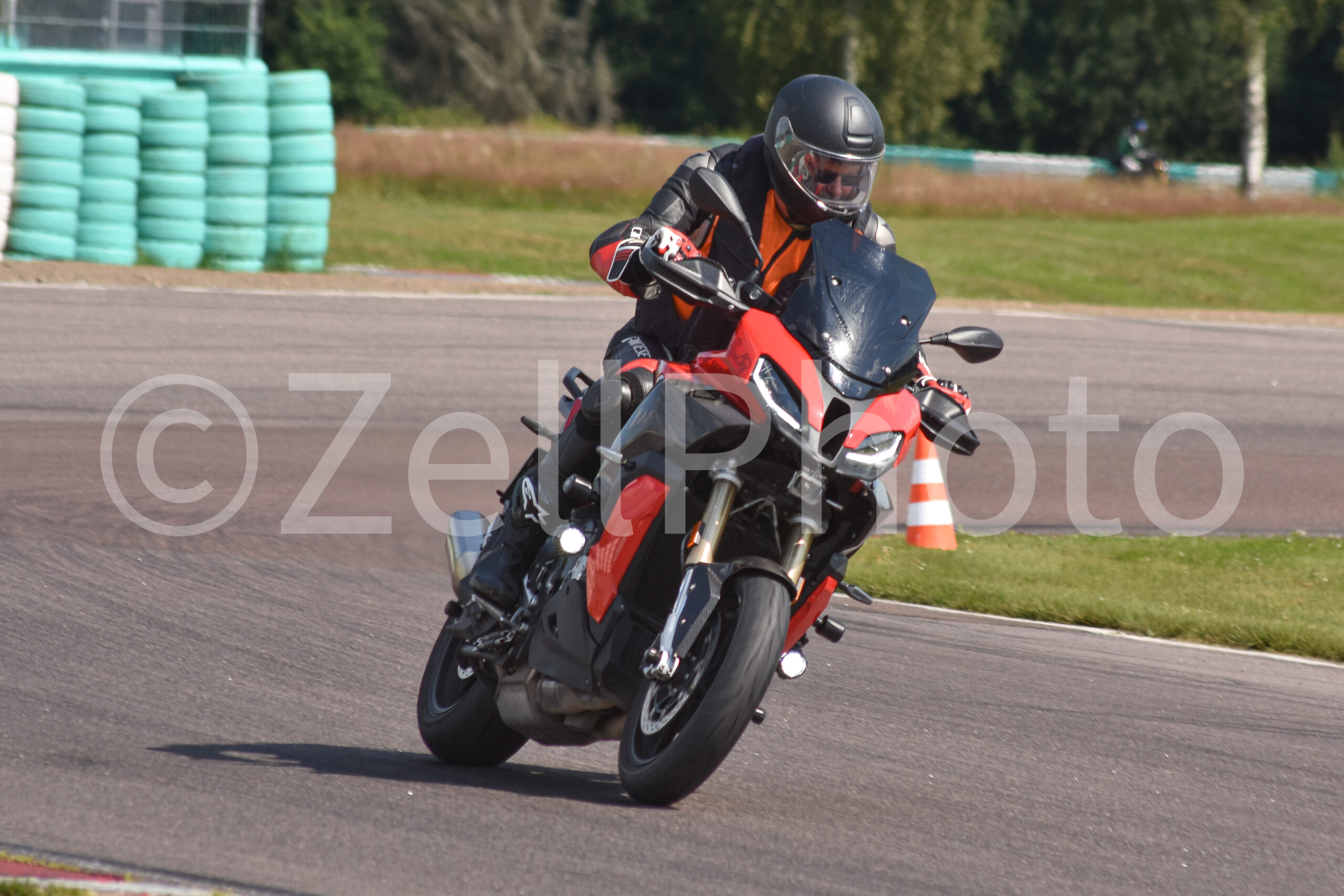 https://zellphoto.se/produkt/1399/