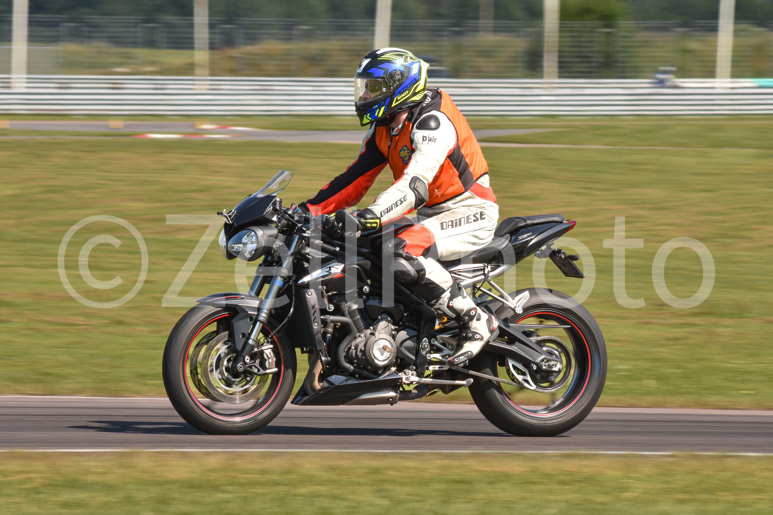 https://zellphoto.se/produkt/0382/