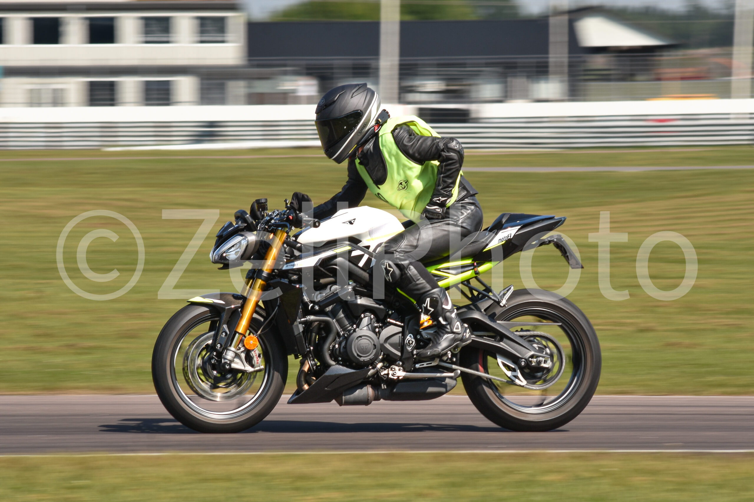 https://zellphoto.se/produkt/0406/