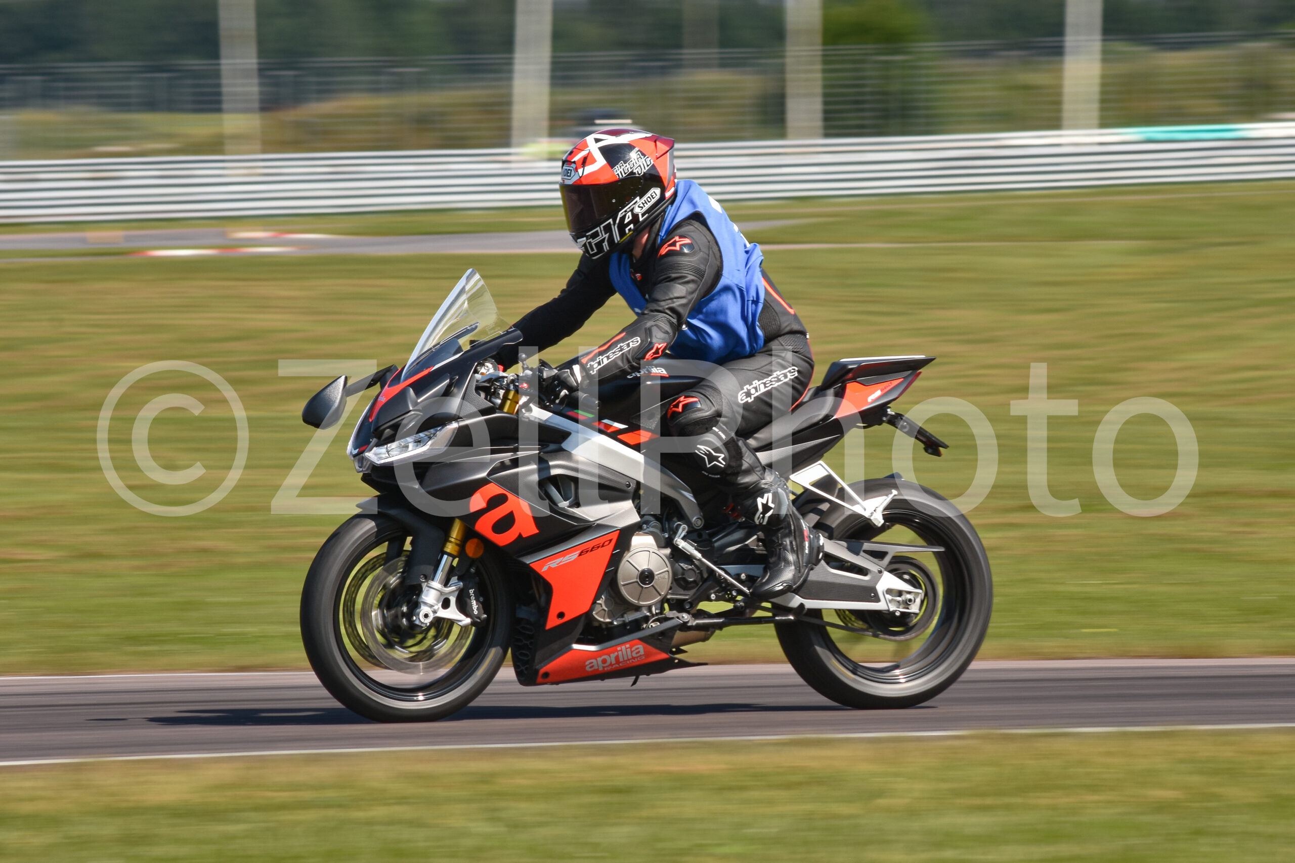 https://zellphoto.se/produkt/0429/