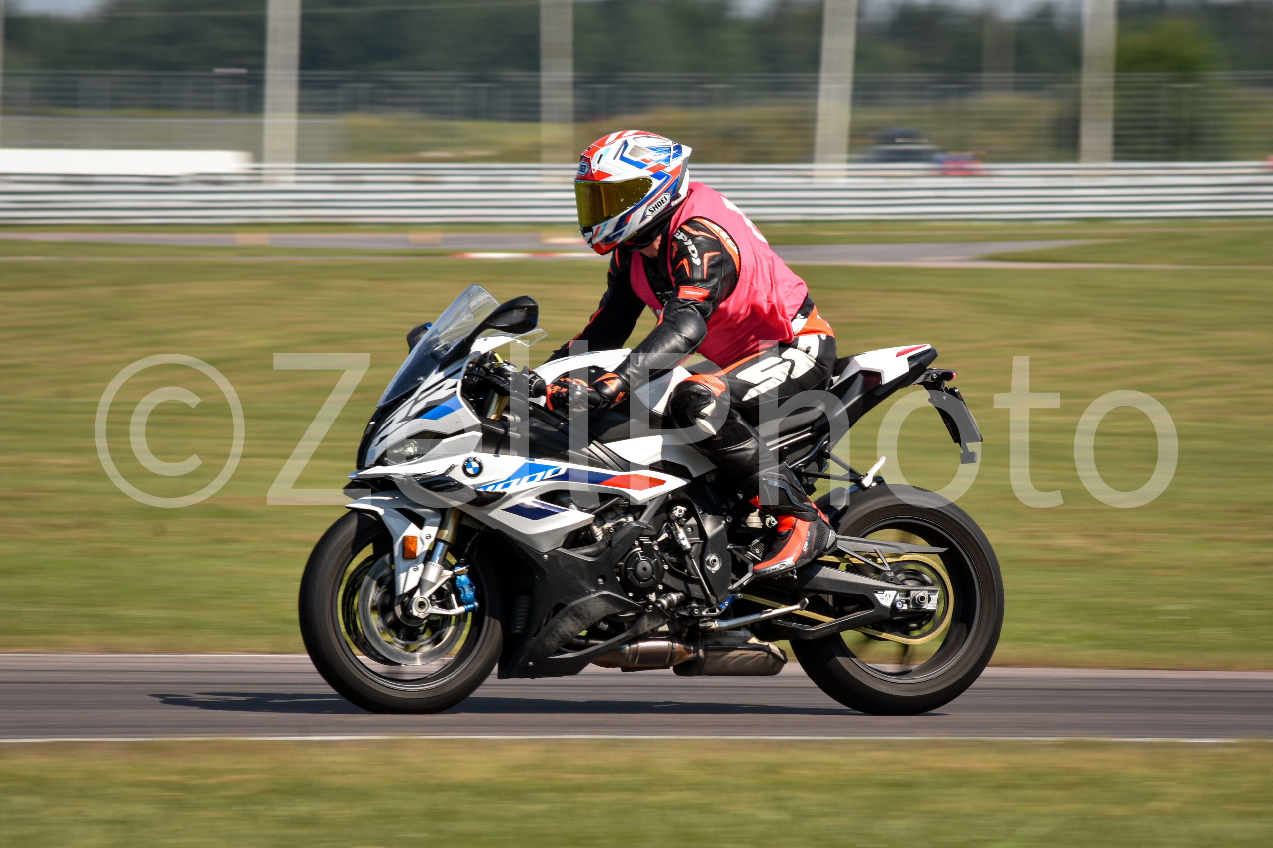 https://zellphoto.se/produkt/0485/