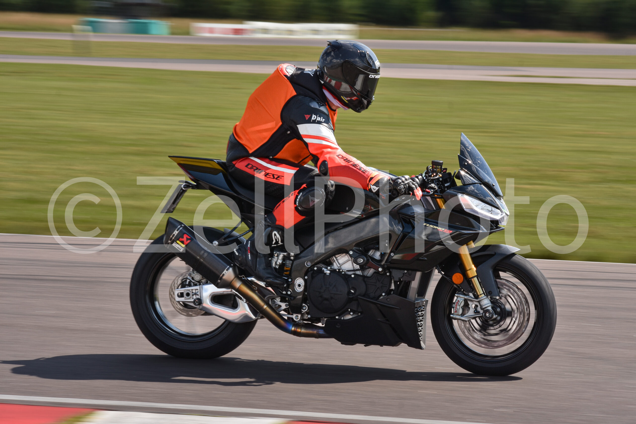 https://zellphoto.se/produkt/1632/