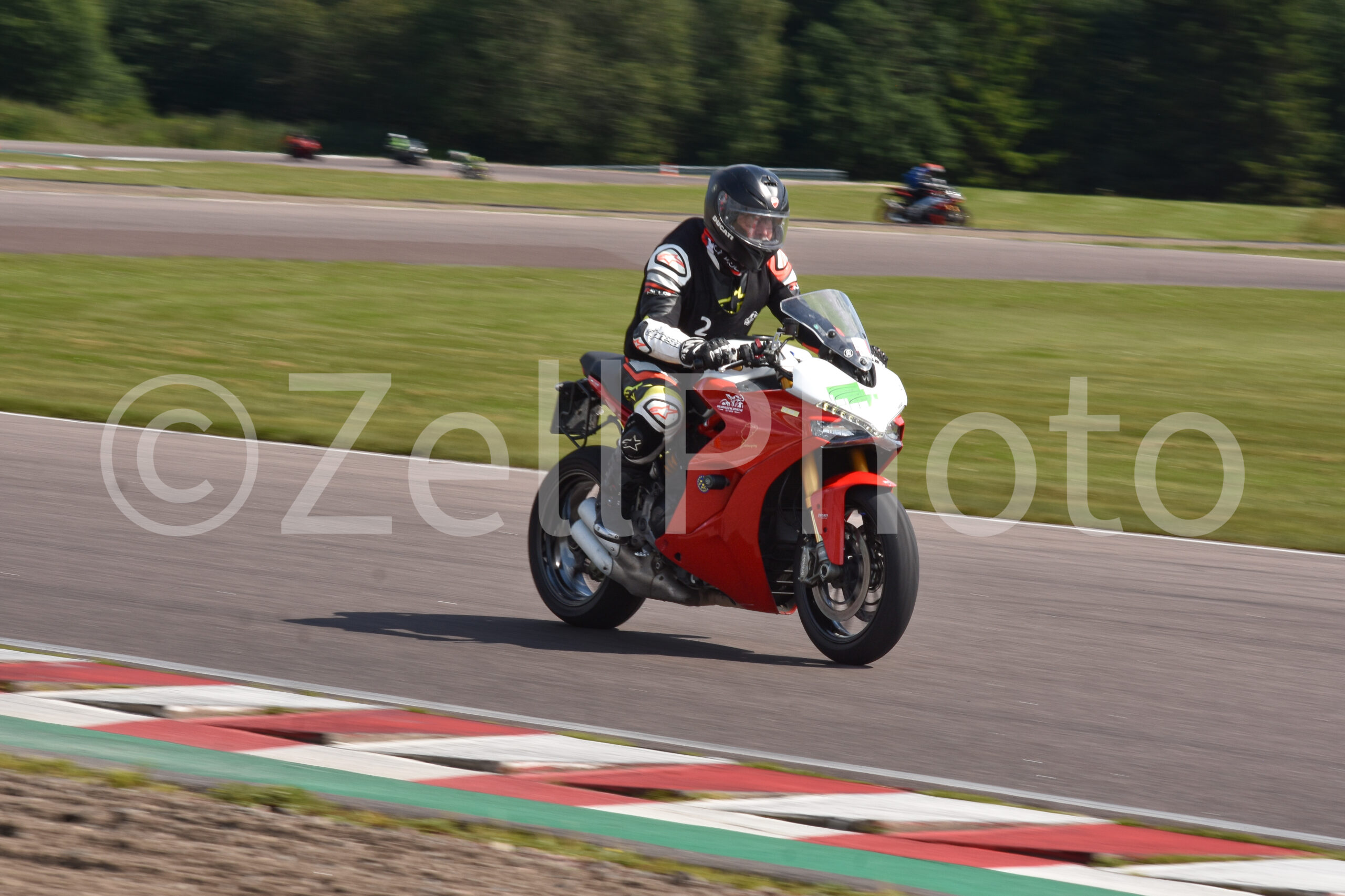 https://zellphoto.se/produkt/1636/