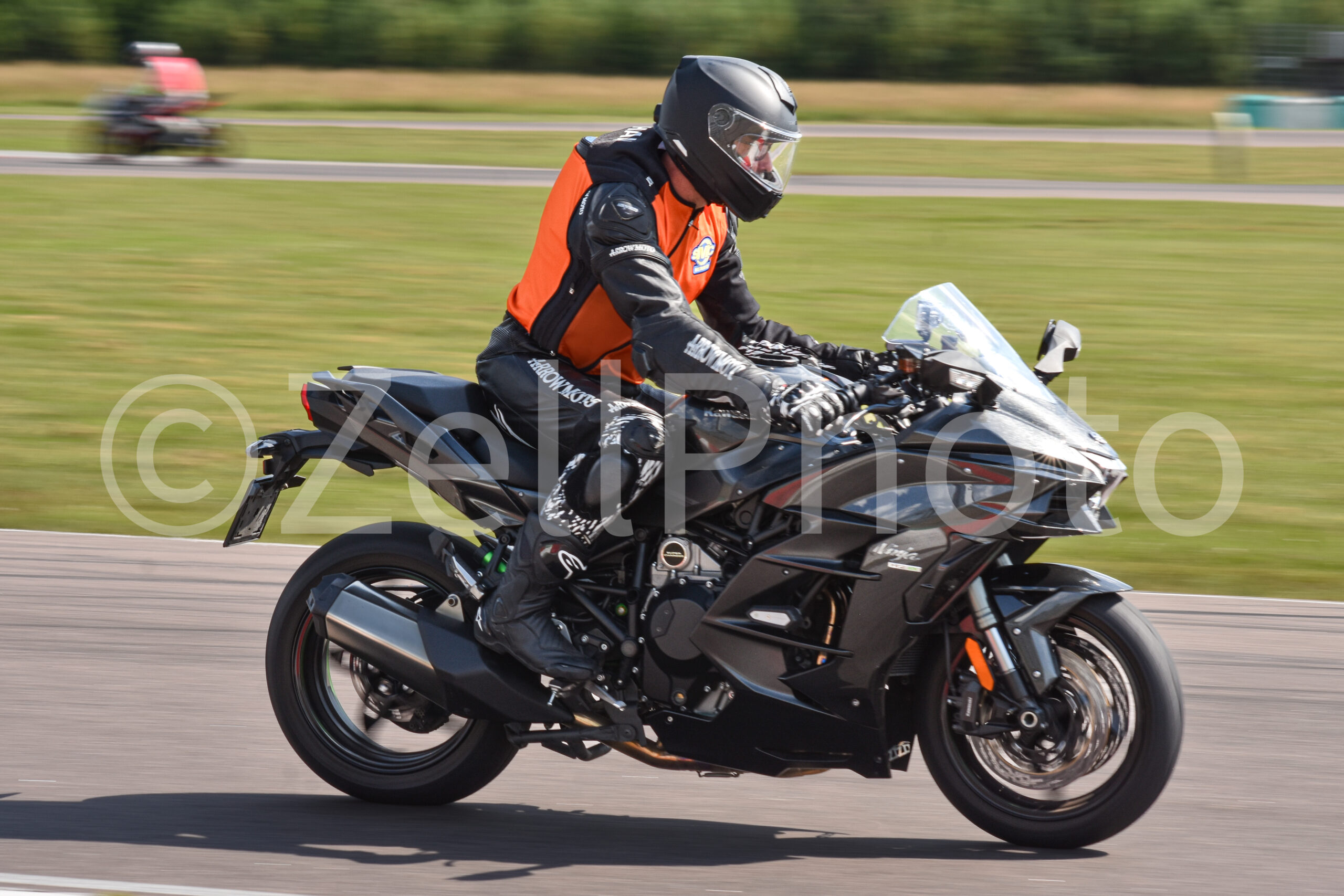 https://zellphoto.se/produkt/1671/