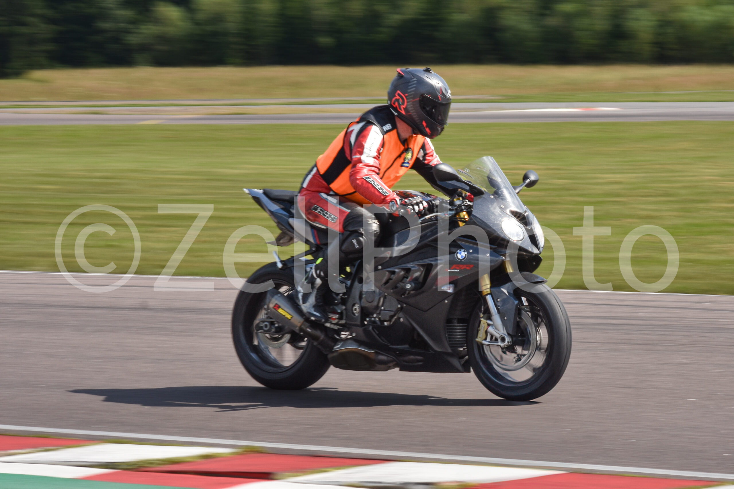 https://zellphoto.se/produkt/1710/