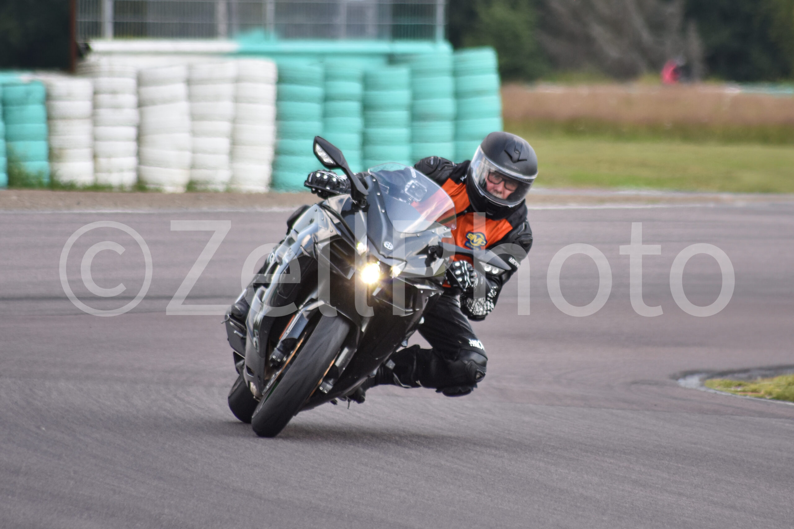 https://zellphoto.se/produkt/1902/