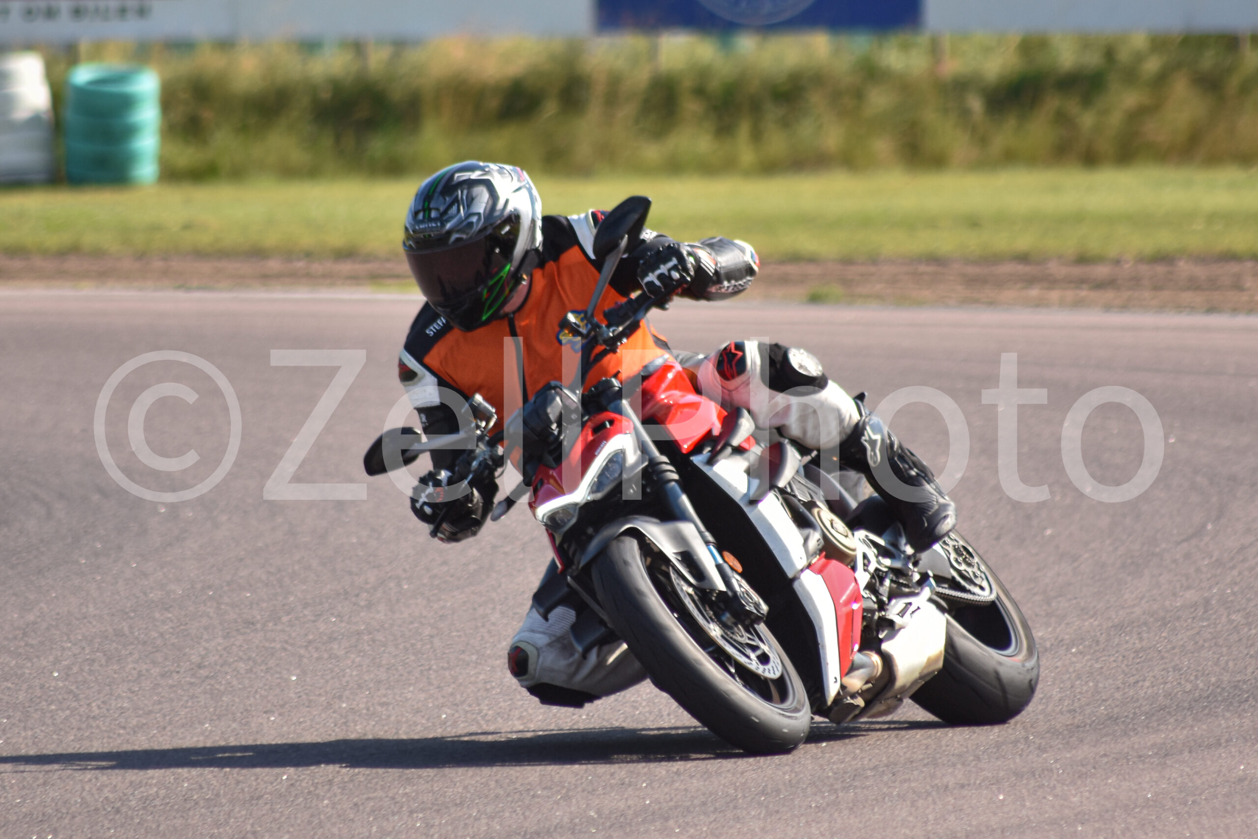 https://zellphoto.se/produkt/3303/