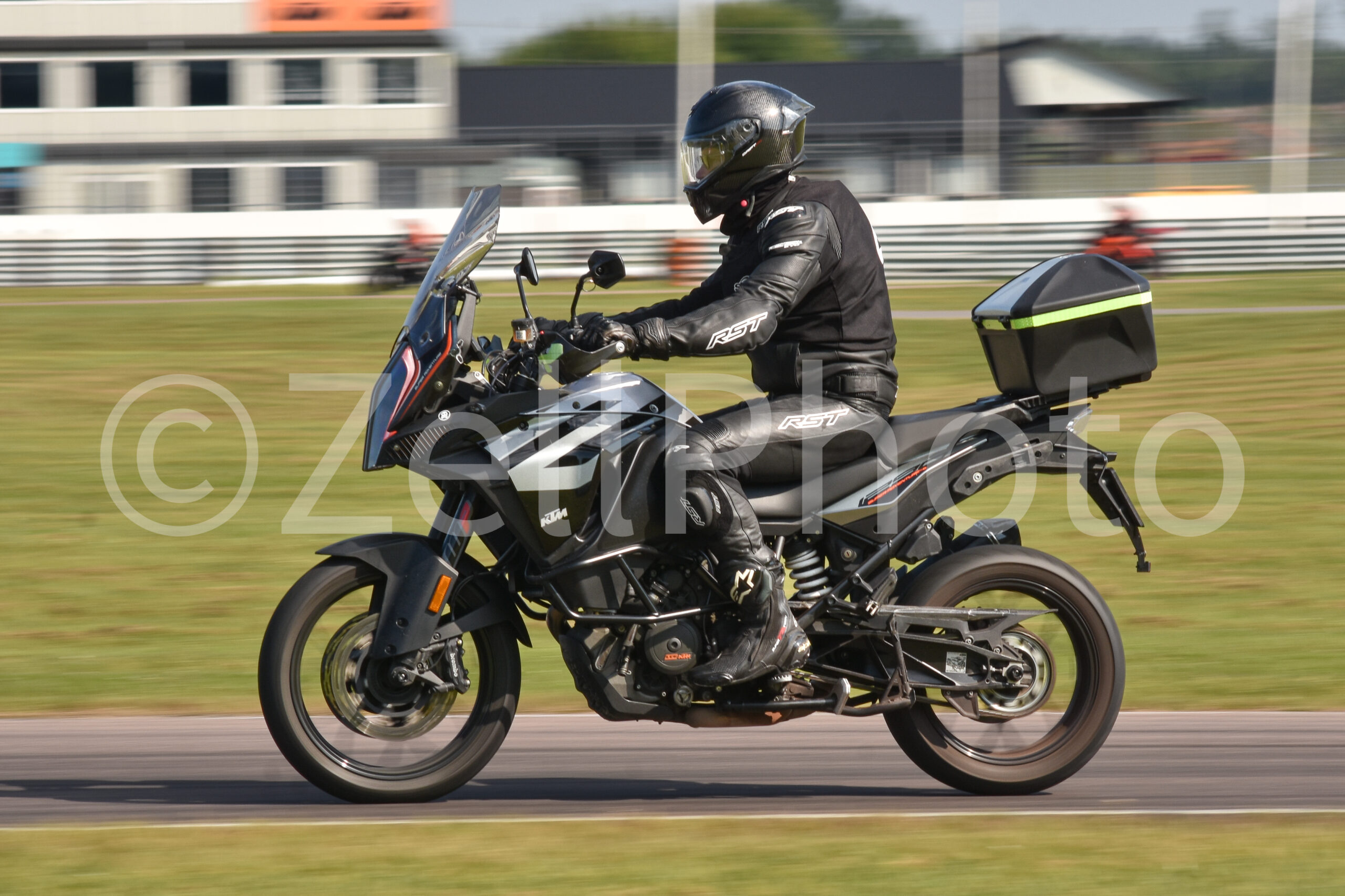 https://zellphoto.se/produkt/9374/
