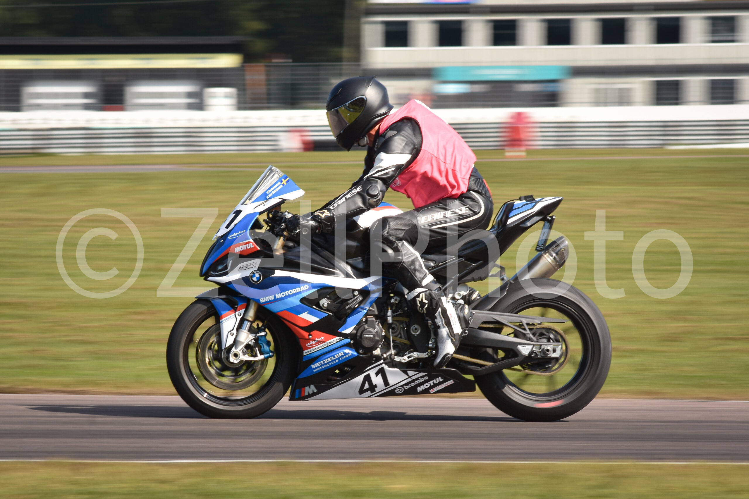 https://zellphoto.se/produkt/9400/