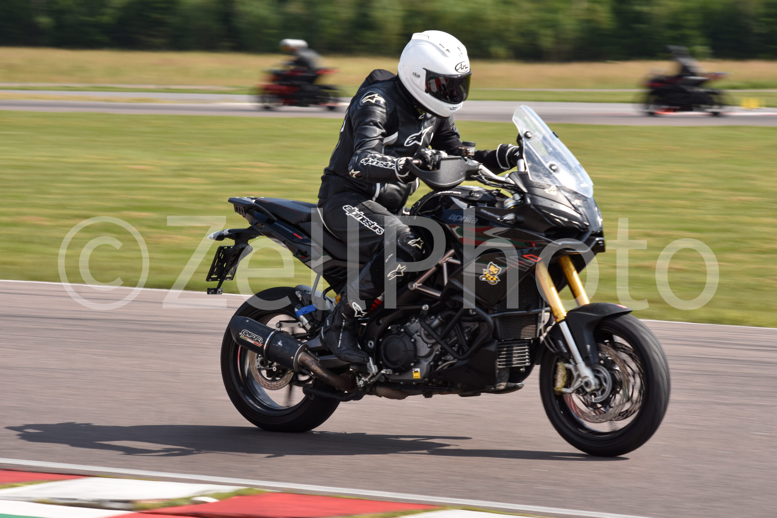https://zellphoto.se/produkt/2217/
