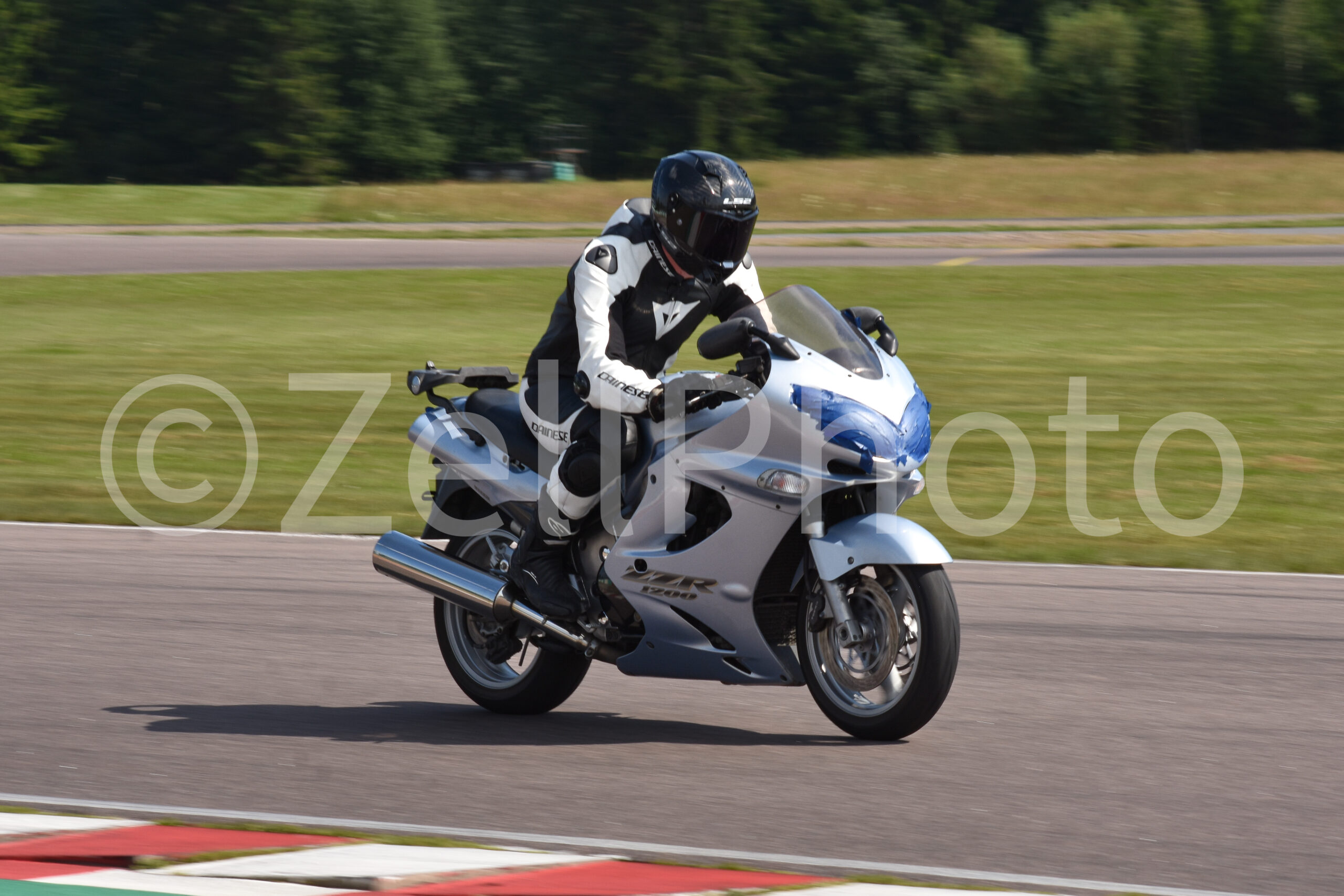 https://zellphoto.se/produkt/2327/