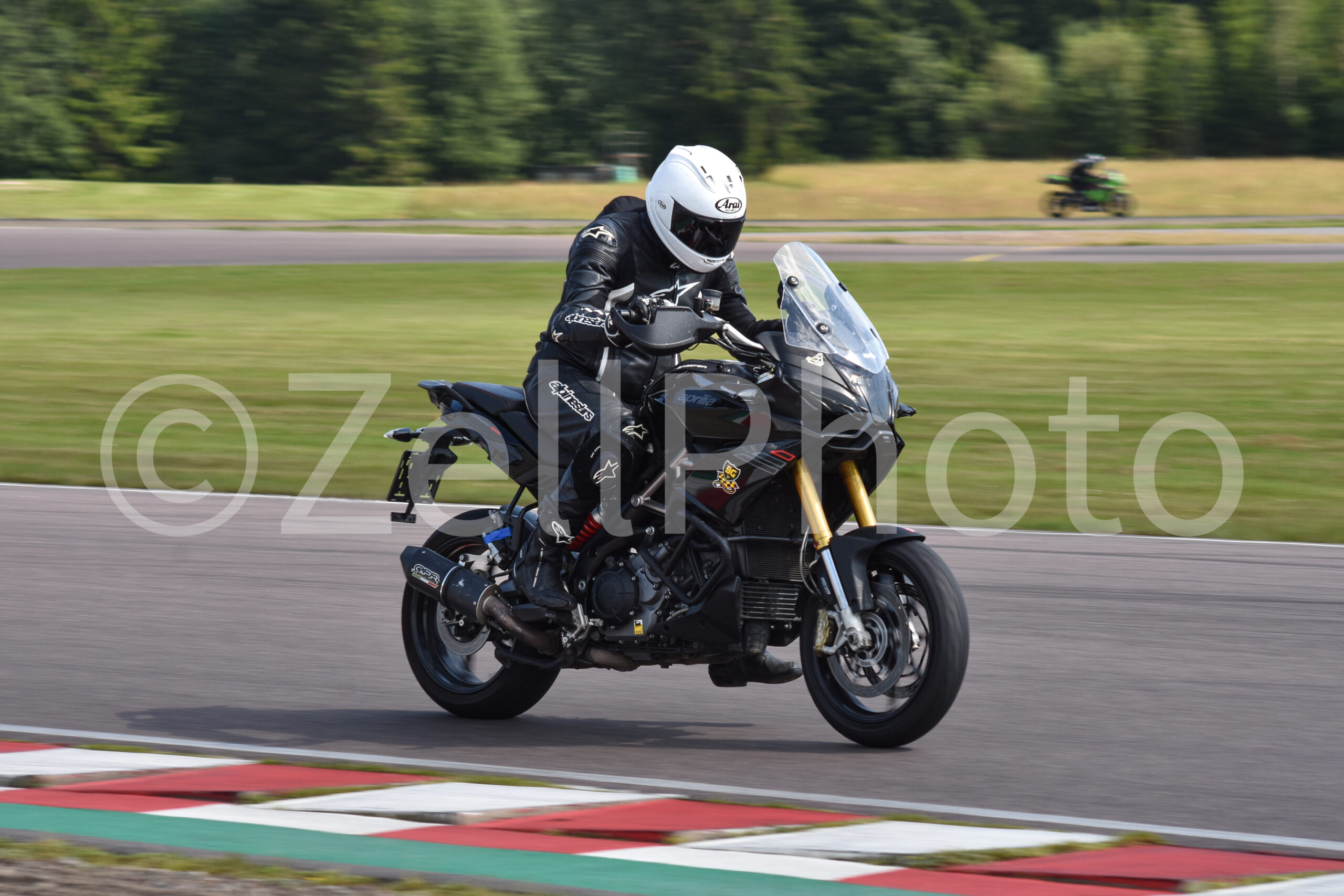 https://zellphoto.se/produkt/2370/